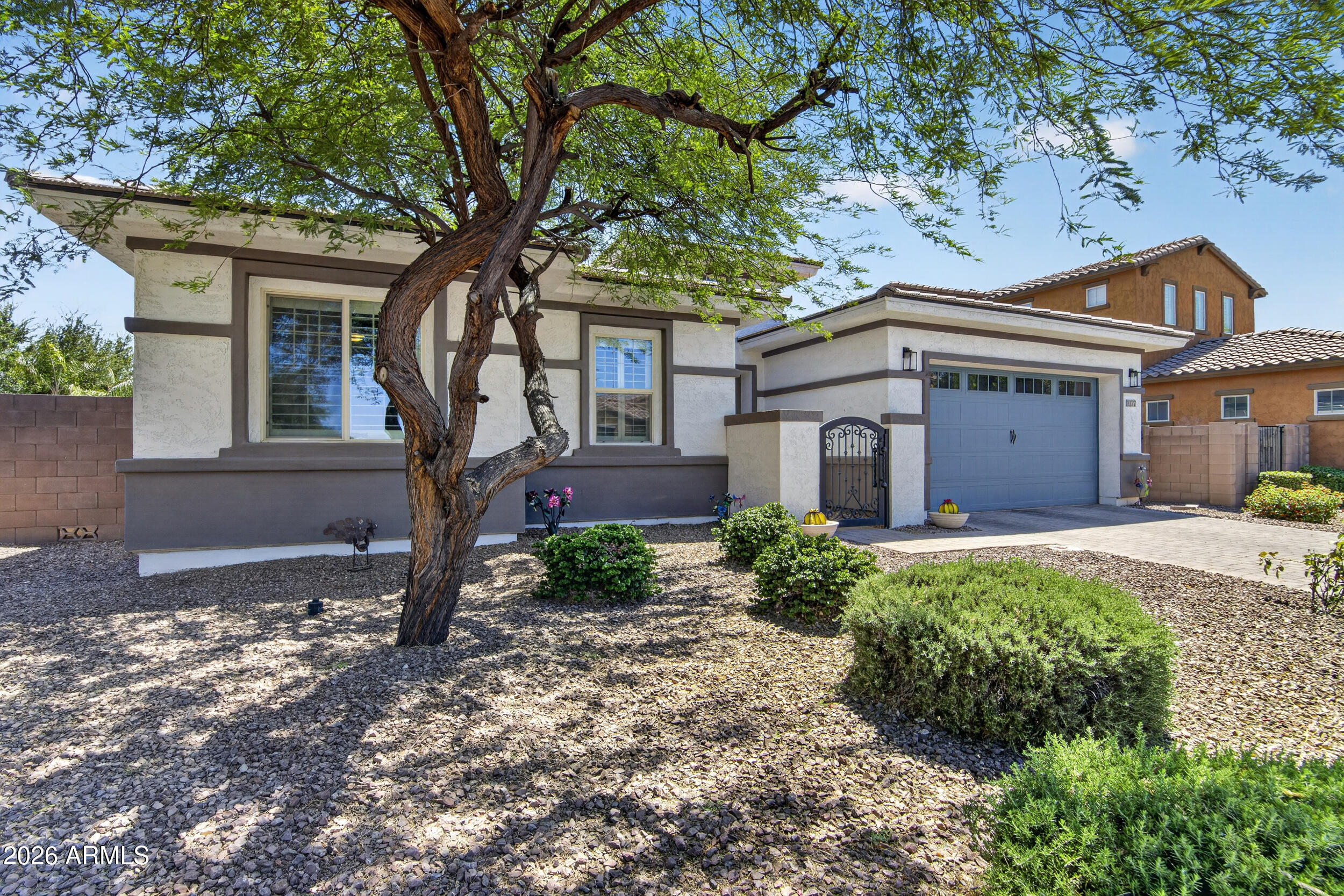 1177 E KINGBIRD Drive