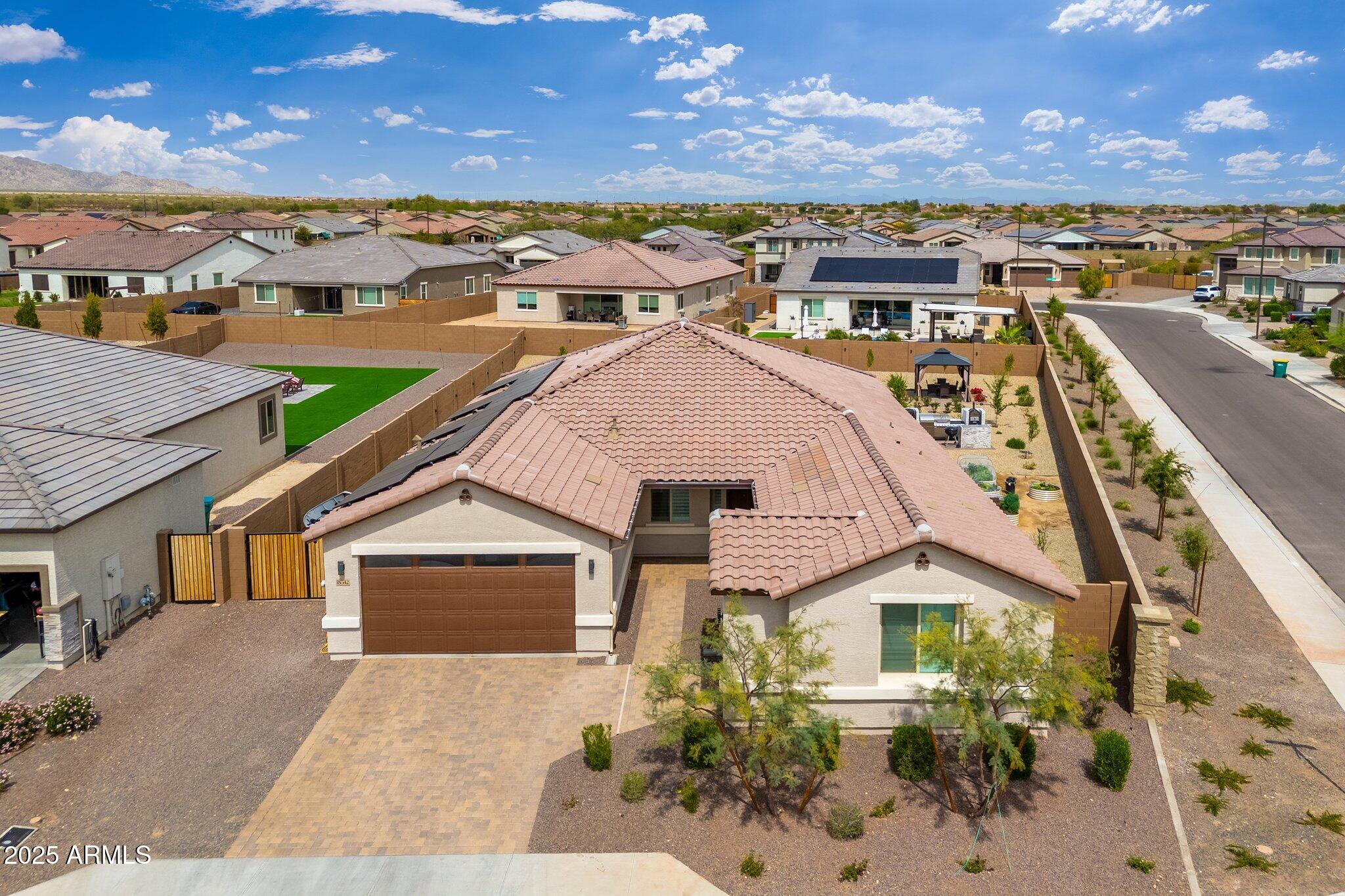 WHITE TANK FOOTHILLS PARCEL 16 - Residential