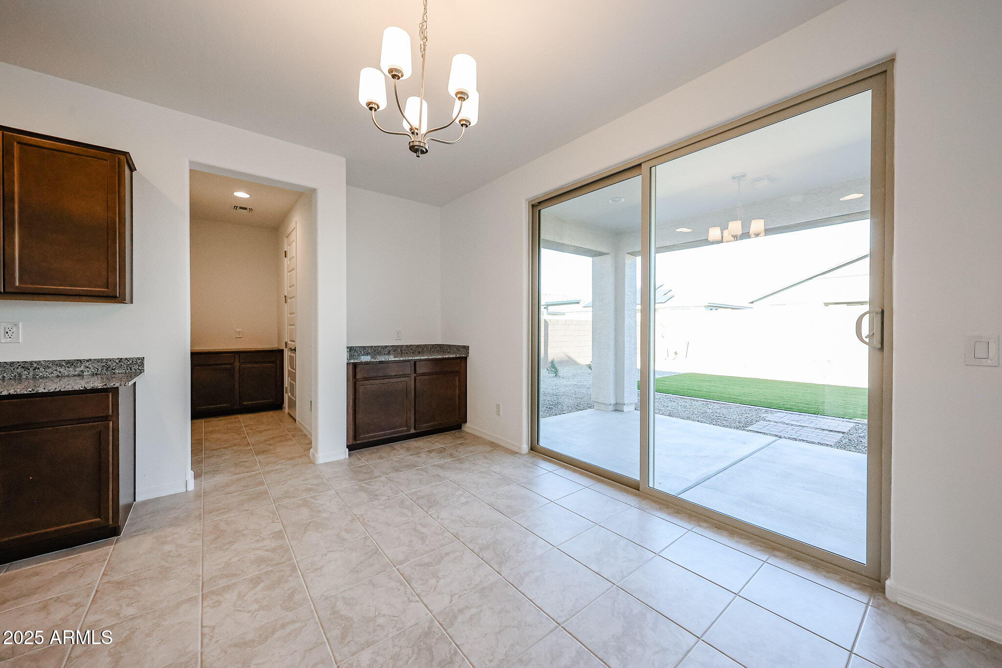 14744 W COTTONTAIL Lane