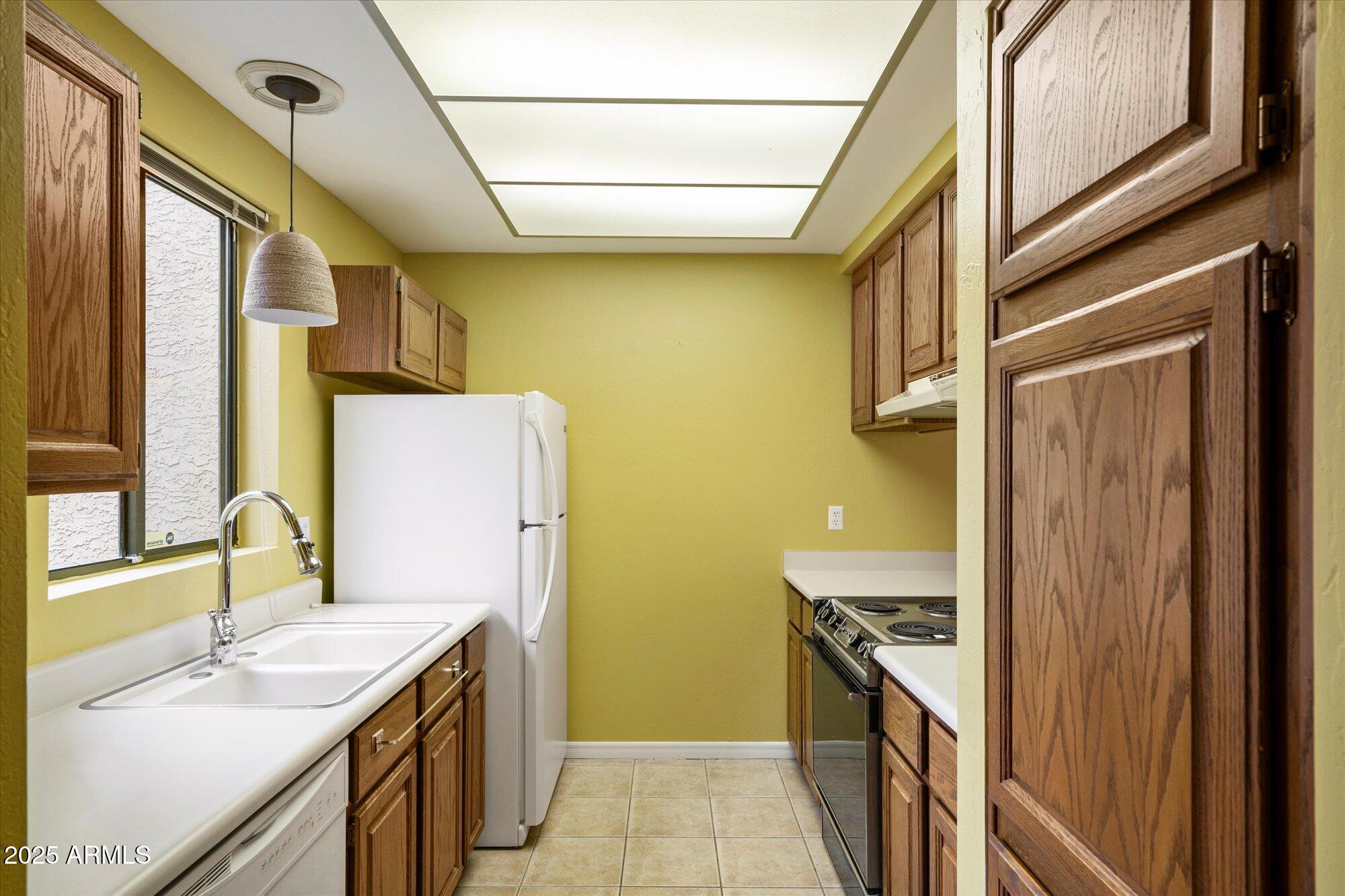 7432 Carefree Drive 12