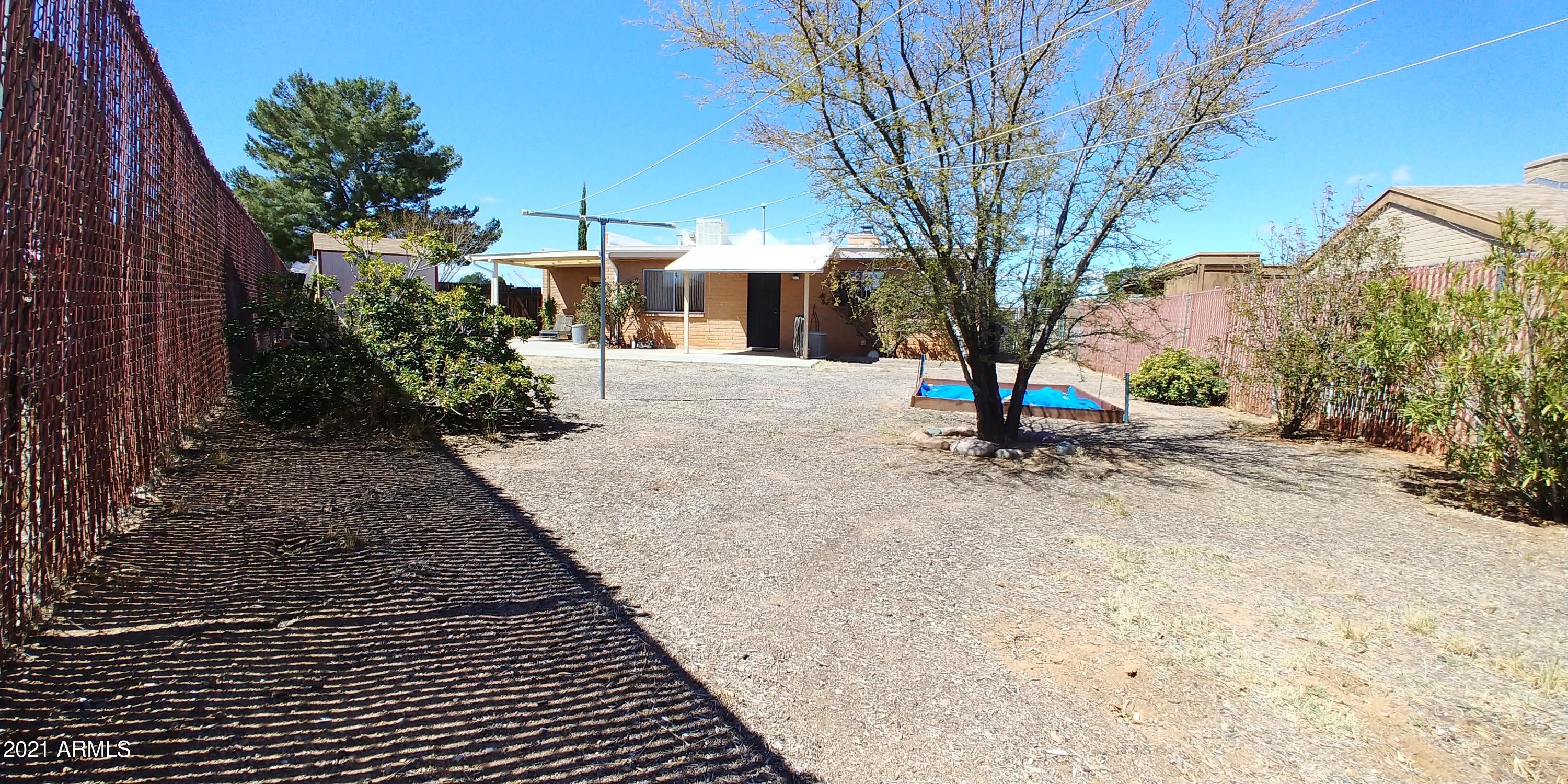 THE MEADOWS - Residential