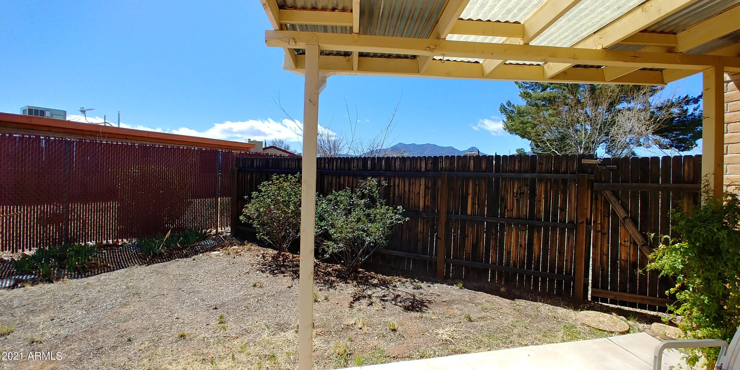 THE MEADOWS - Residential