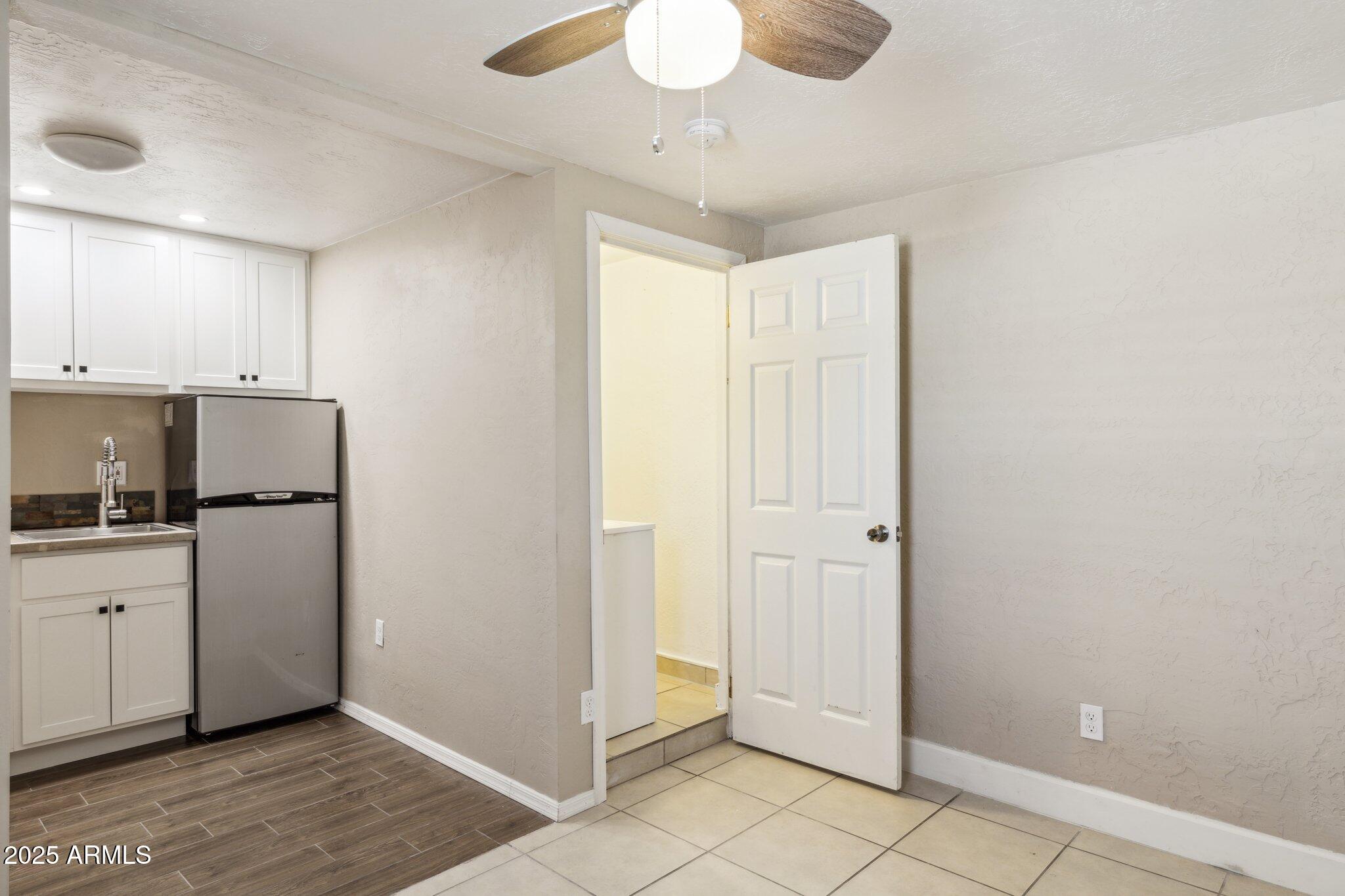 518 E Roanoke Avenue Apt 4