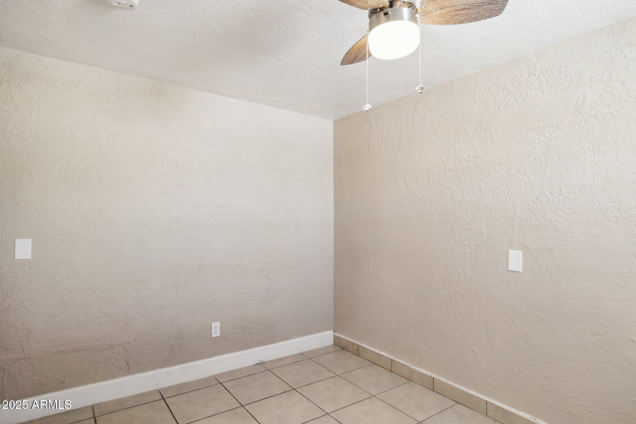 518 E Roanoke Avenue Apt 4