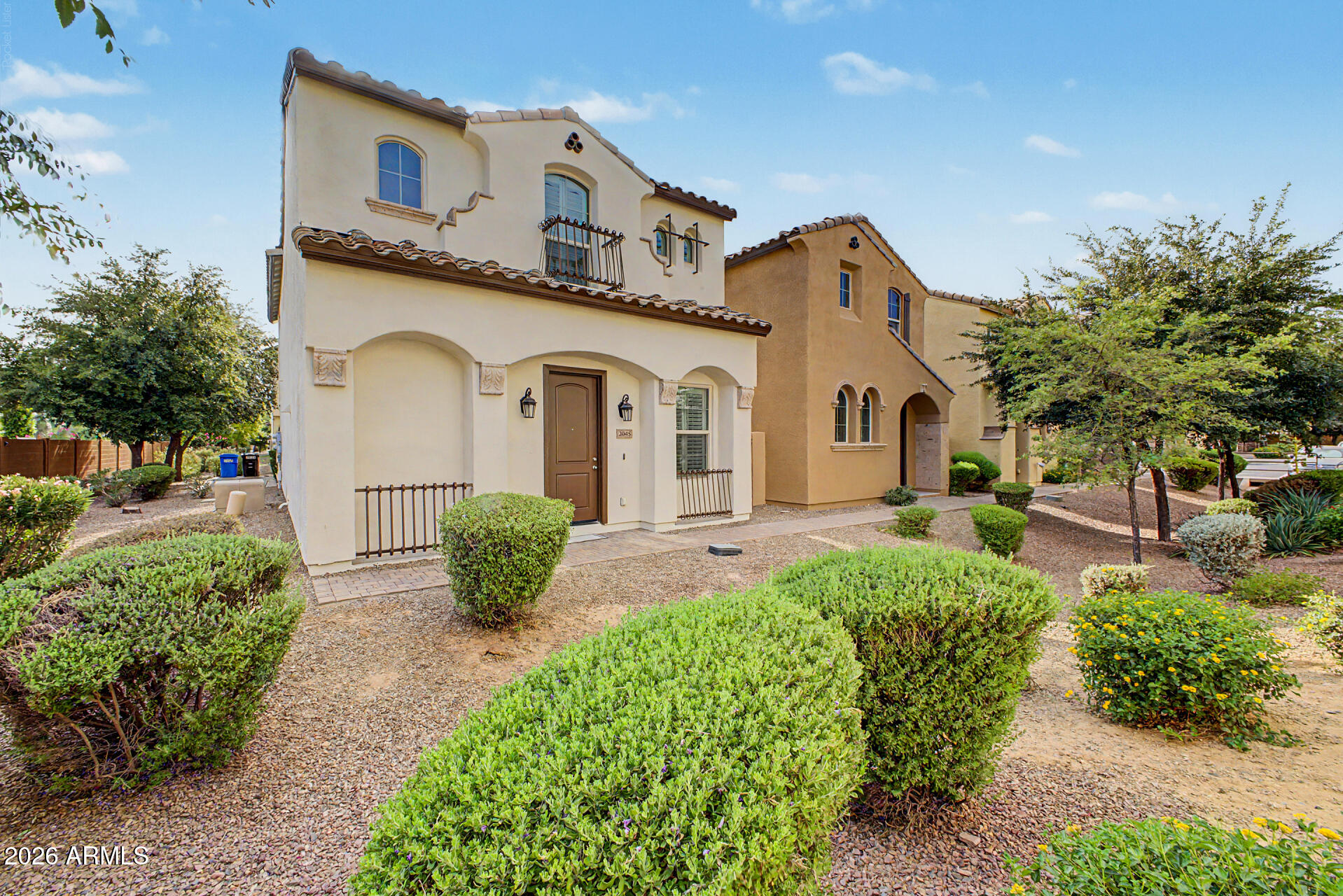 2045 E HEARTWOOD Lane