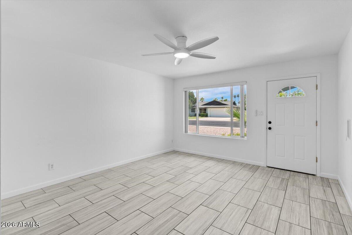 26 W ERIE Drive