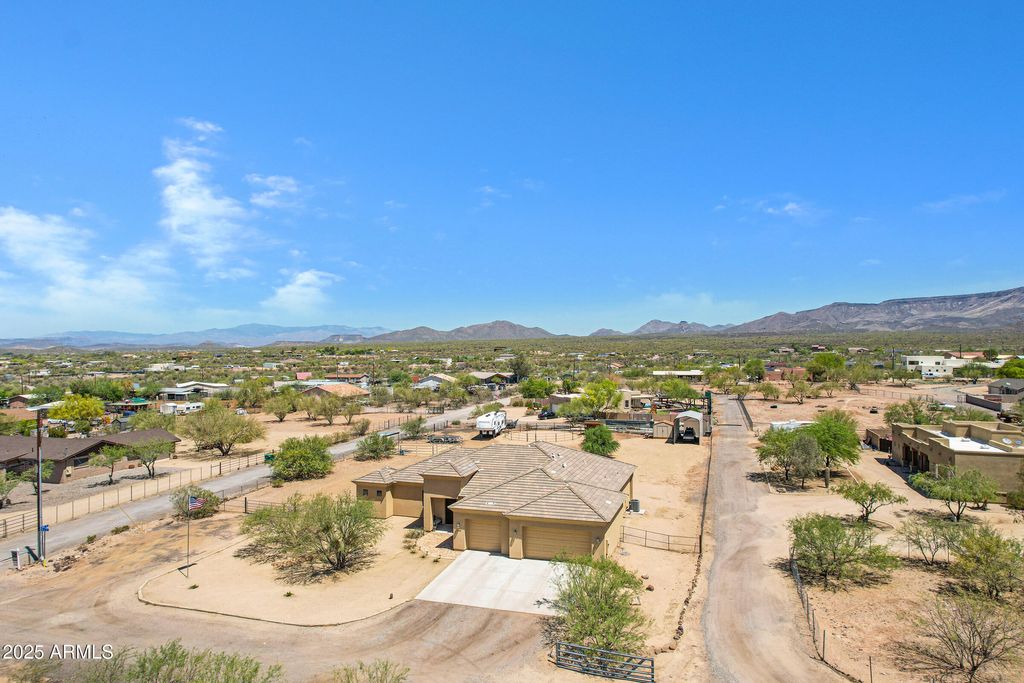 Photo of 1008 E Mano Drive, New River, AZ 85087 (MLS # 6864801)