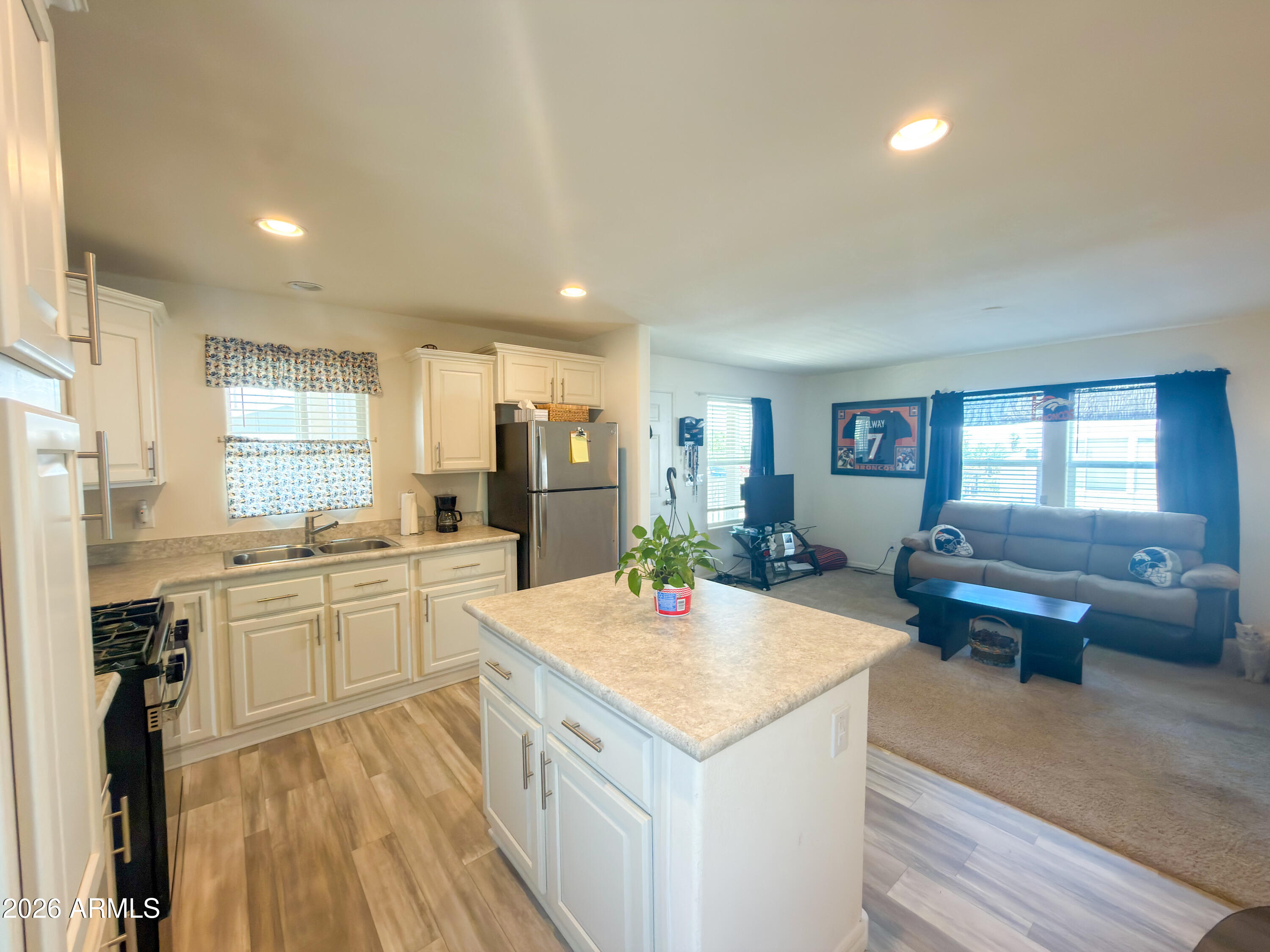 50238 Ehrenberg Parker Highway 250