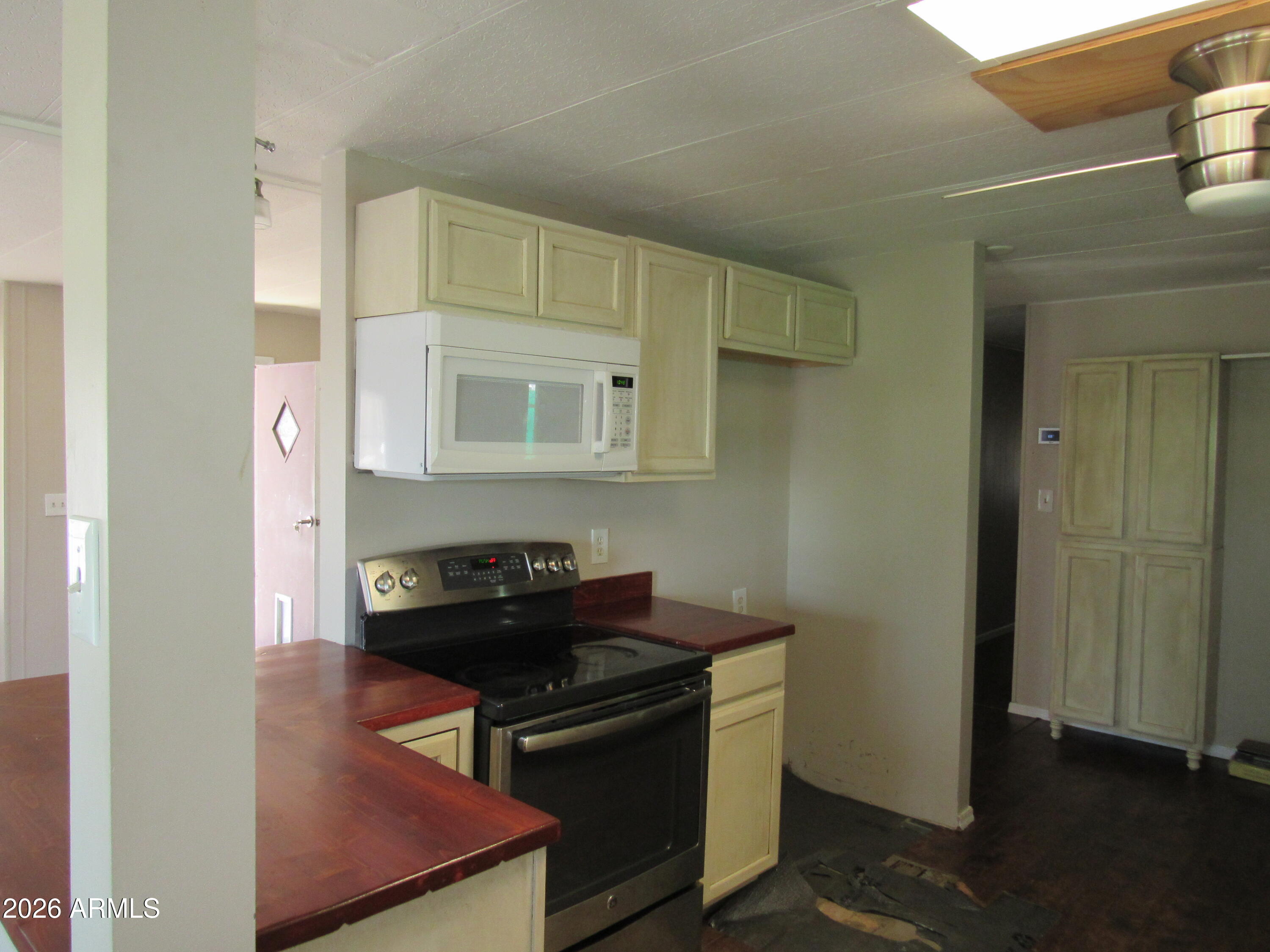 RINCON COUNTRY - Residential