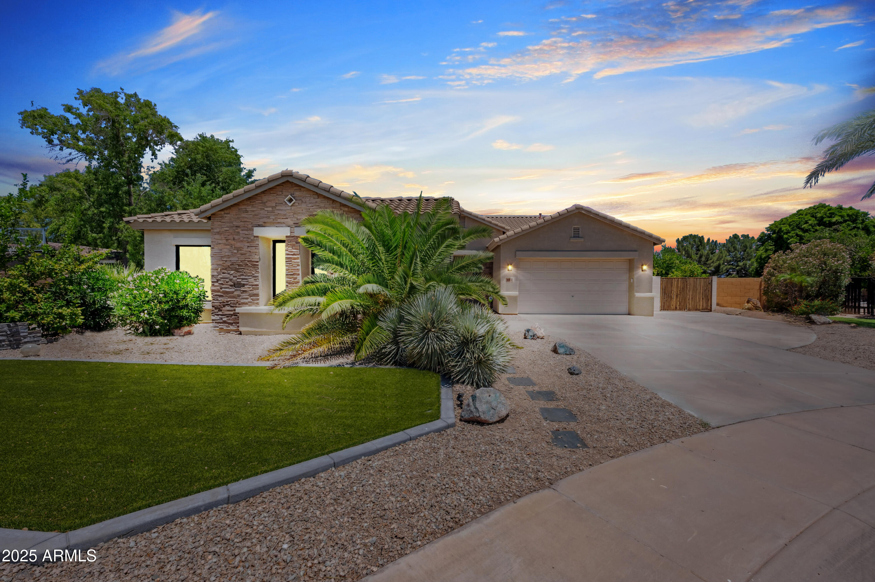 Chandler, Arizona 85249, United States, 3 Bedrooms Bedrooms, ,3 BathroomsBathrooms,Residential,Active,158409
