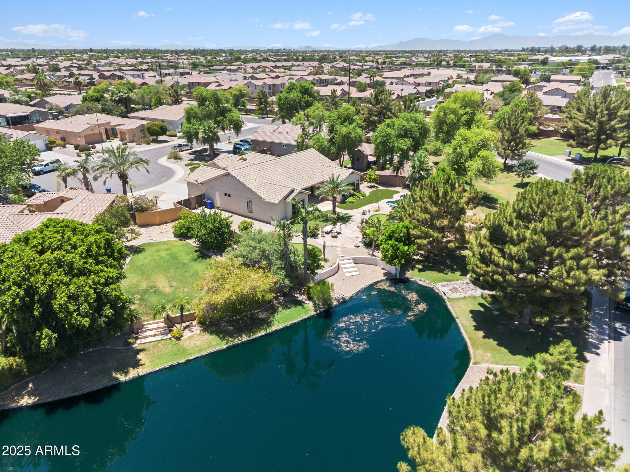 Chandler, Arizona 85249, United States, 3 Bedrooms Bedrooms, ,3 BathroomsBathrooms,Residential,Active,158409