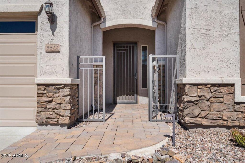 Photo of 5822 E Bramble Berry Lane, Cave Creek, AZ 85331 (MLS # 6927439)