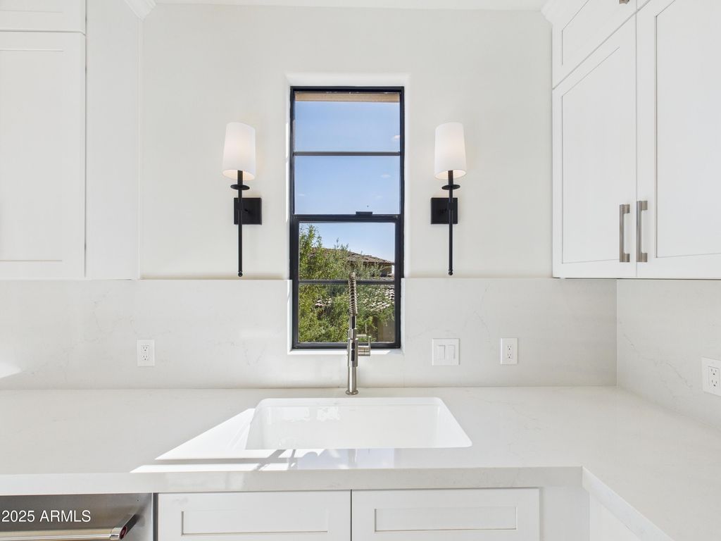 Photo of 20704 N 90th Place #1015, Scottsdale, AZ 85255 (MLS # 6959806)