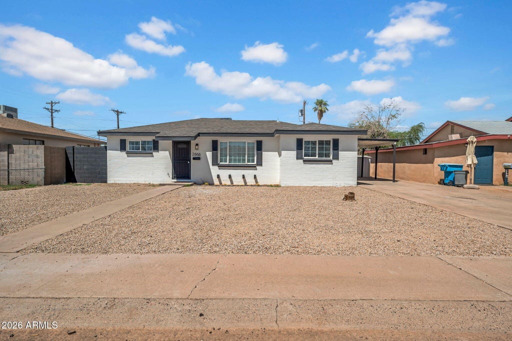 Photo of 2866 W Diana Avenue, Phoenix, AZ 85051 (MLS # 7072618)