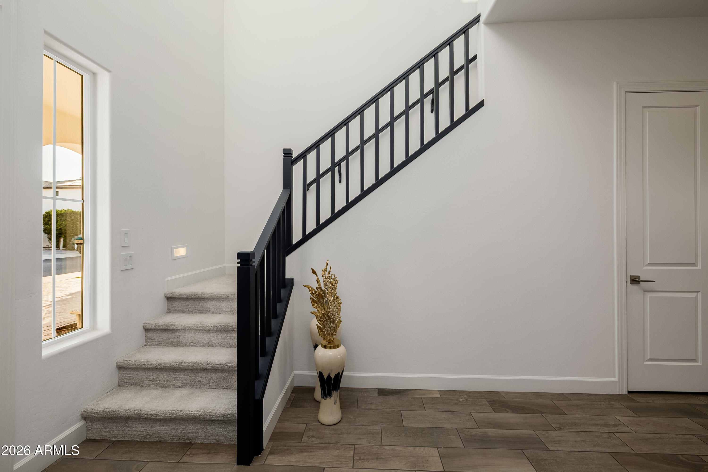 17210 W GRACEMONT Street