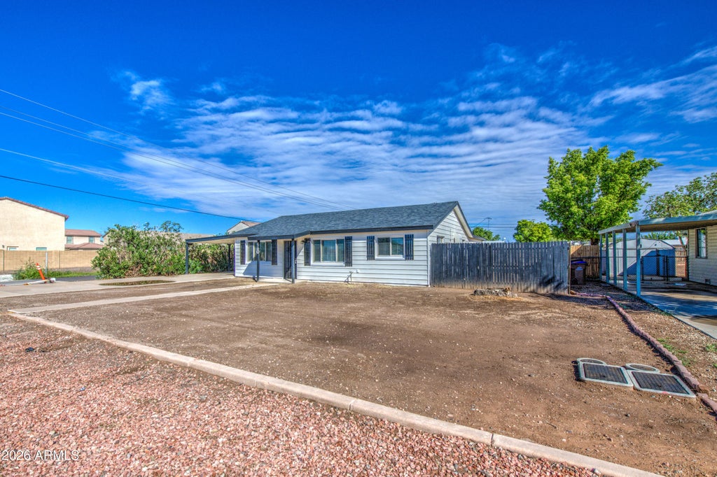Photo of 680 W Raymond Street, Coolidge, AZ 85128 (MLS # 7088271)