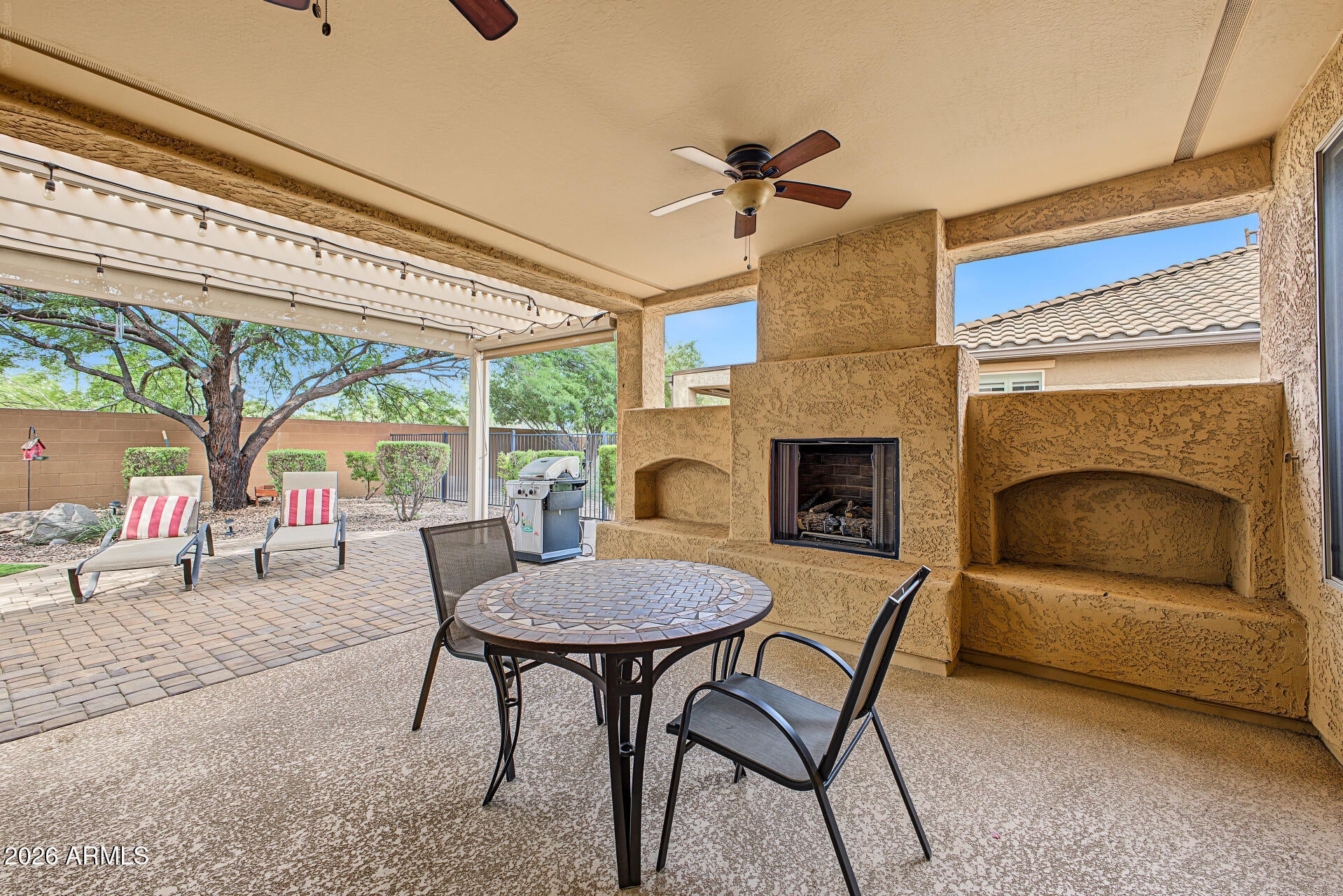 7337 W SILVER SPRING Way