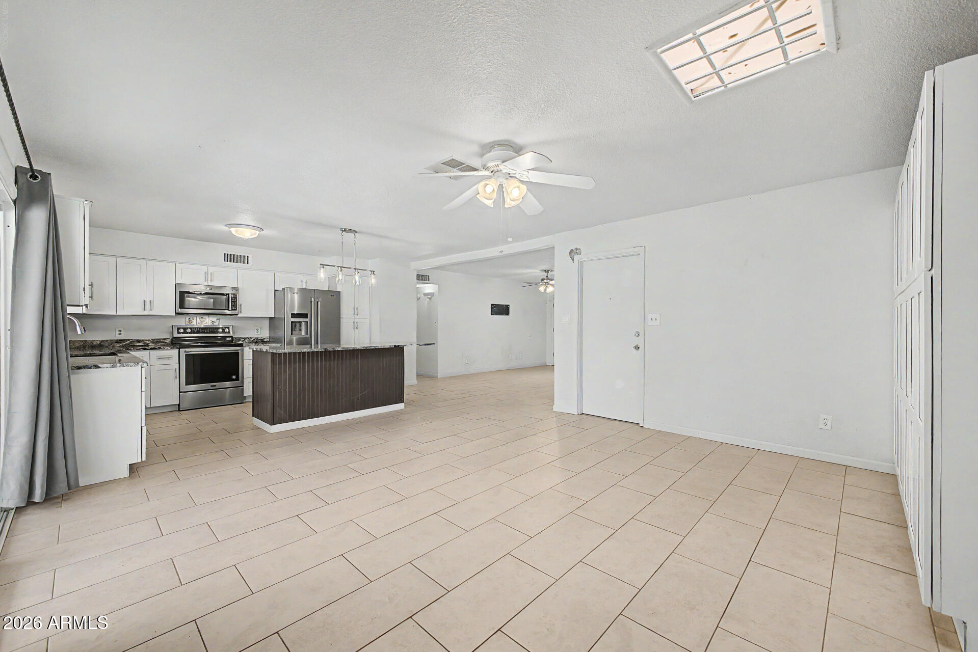 2815 W VILLA RITA Drive