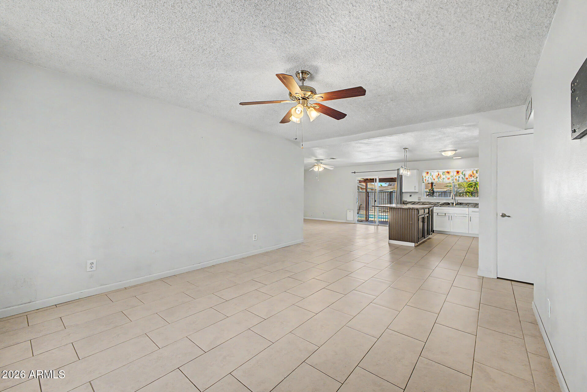 2815 W VILLA RITA Drive