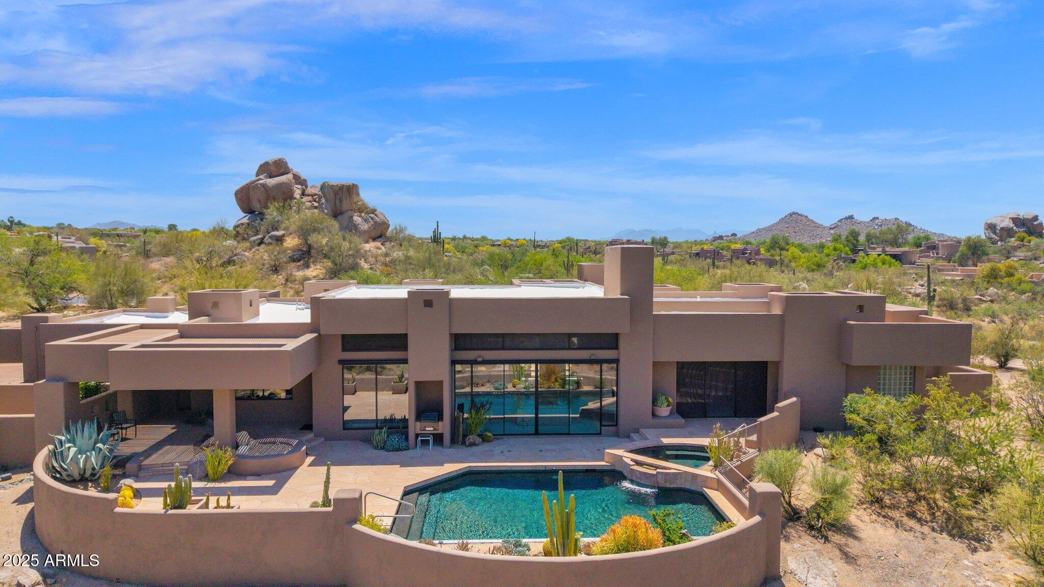 35180 N BOULDER Pass