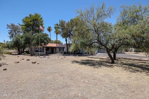 Single Family Residence in Scottsdale AZ 12418 71ST Street.jpg