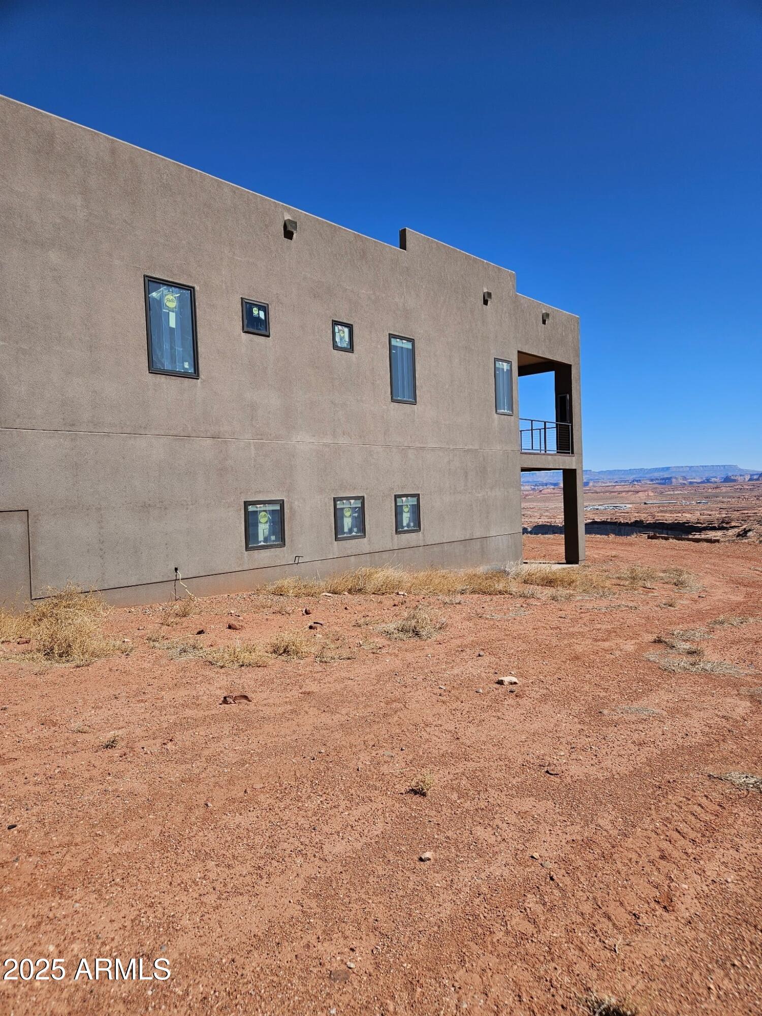 2162 COYOTE CREEK Road