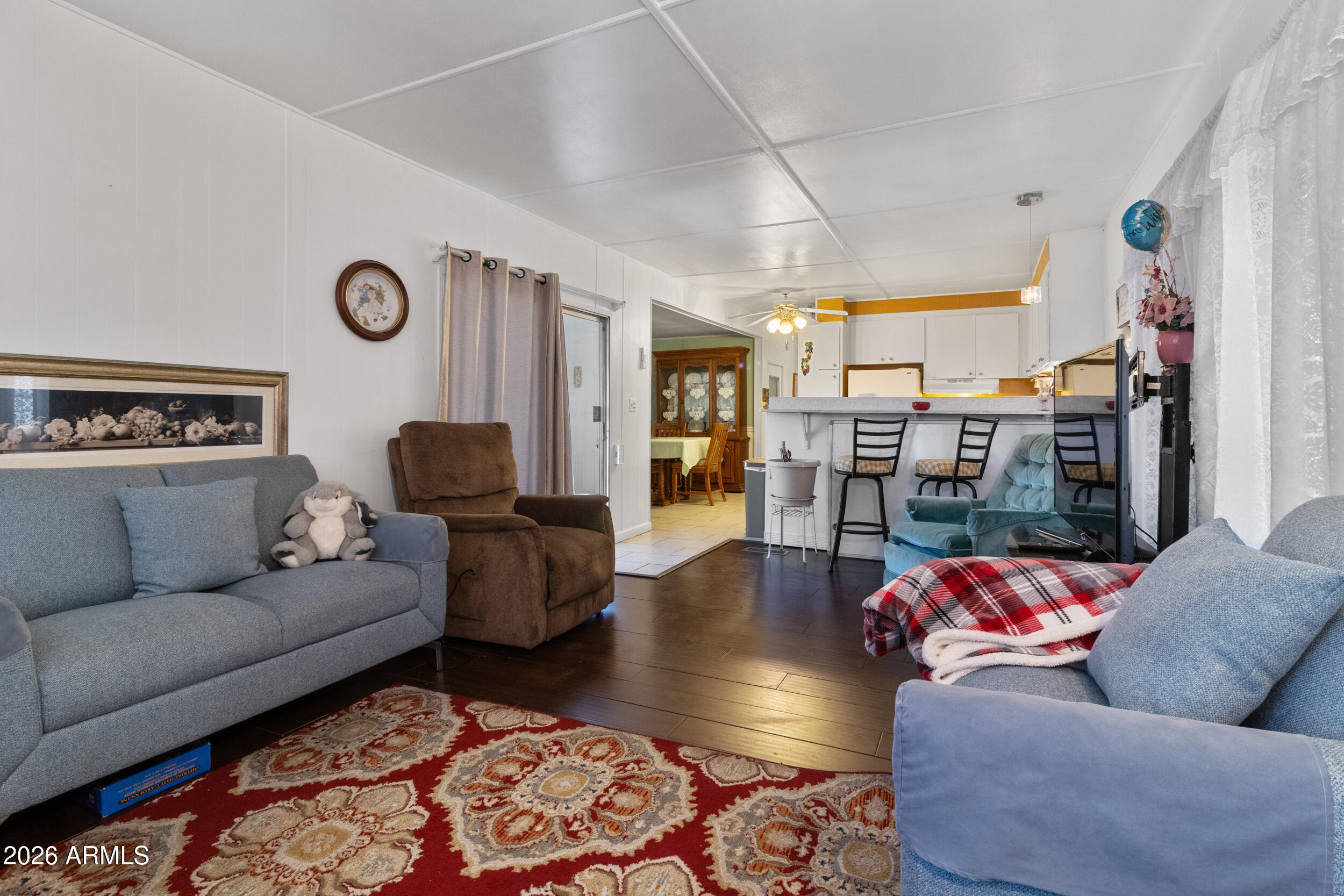 530 S ALMA SCHOOL Road 48