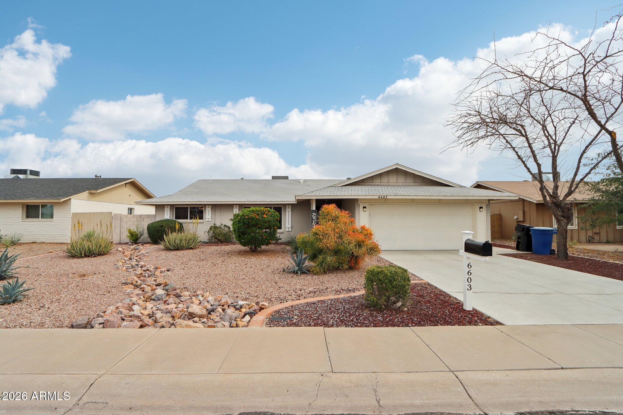 6603 S COLLEGE Avenue