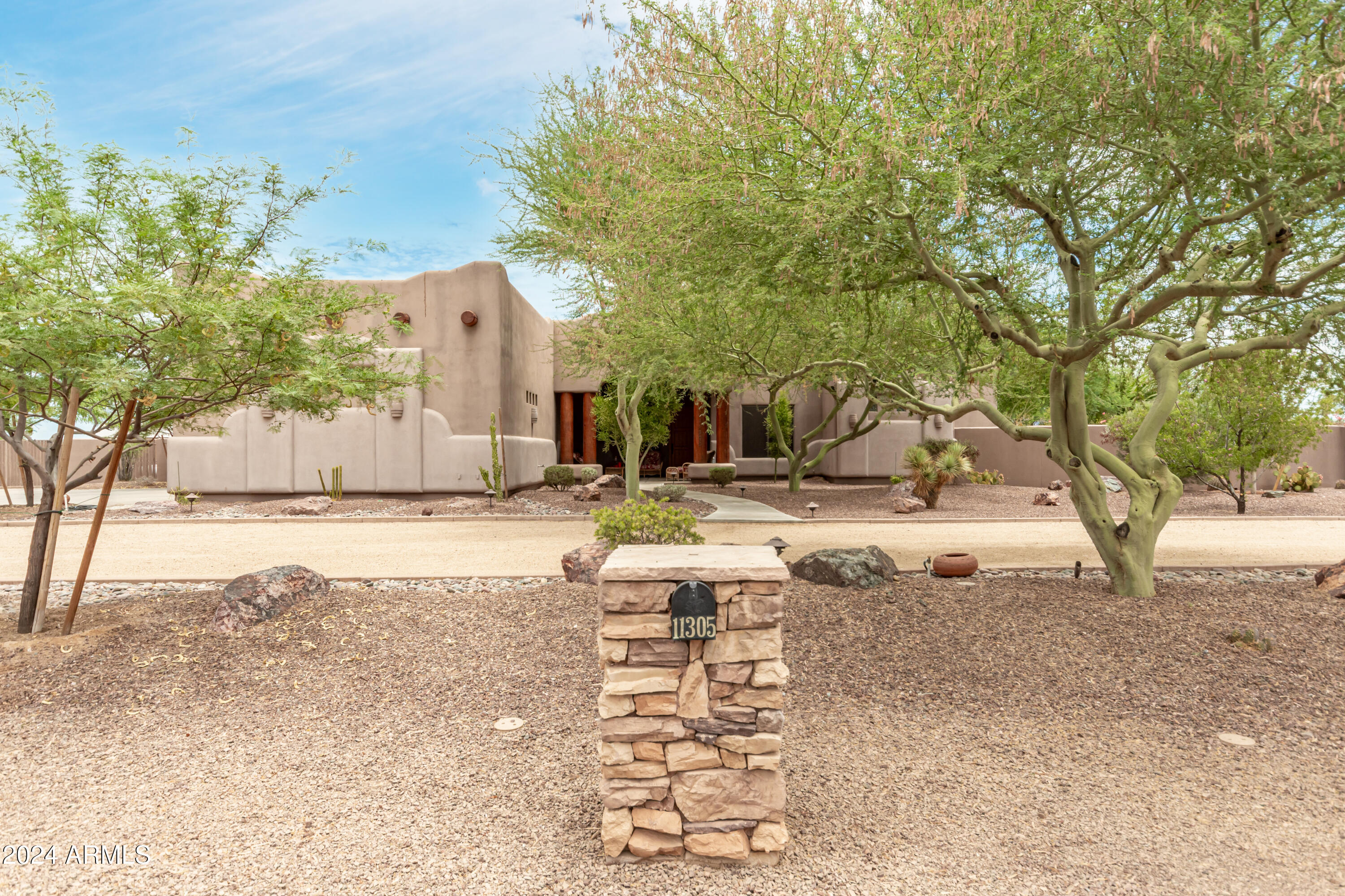 11305 S 195TH Drive