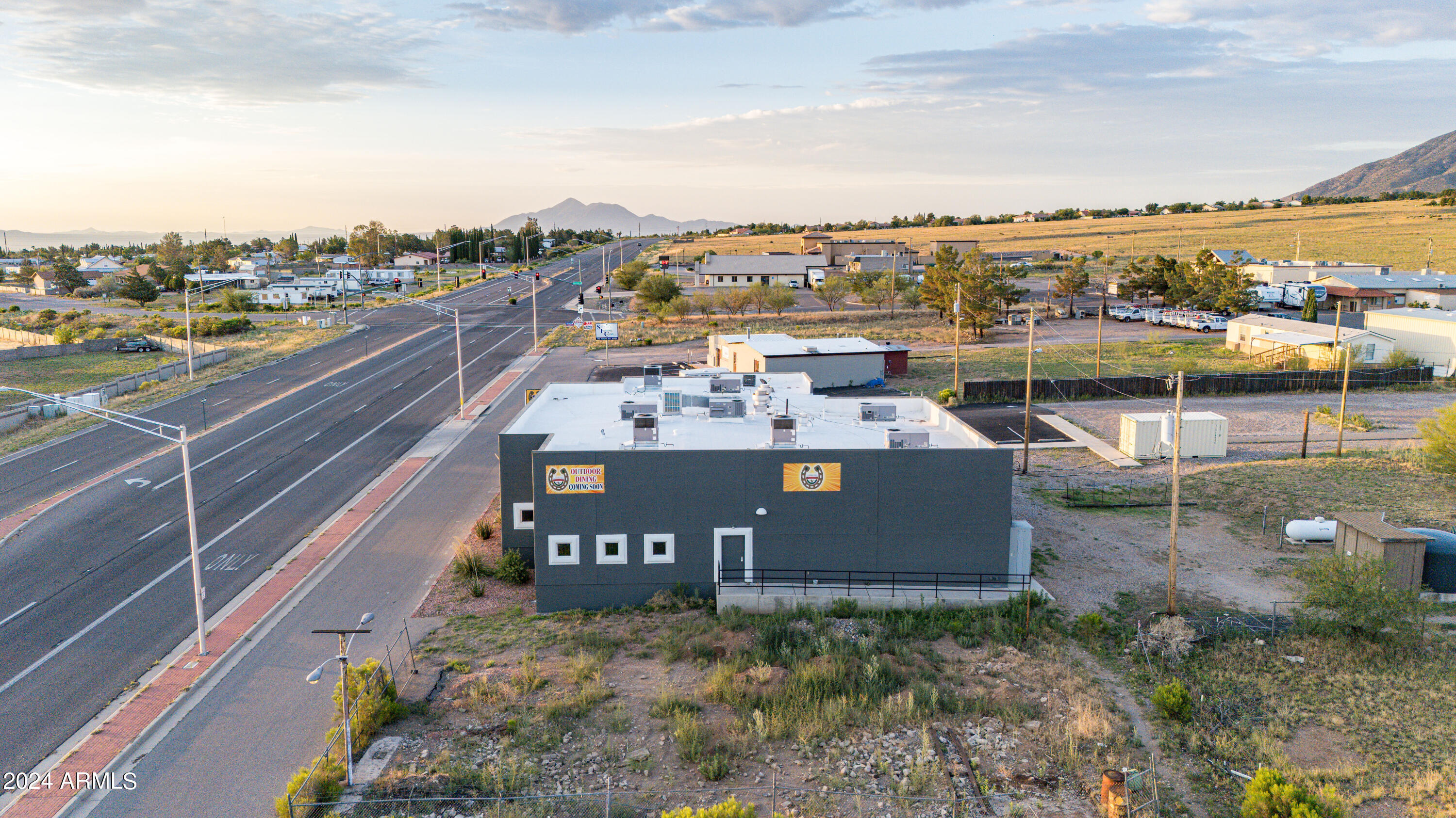7196 S HIGHWAY 92 --