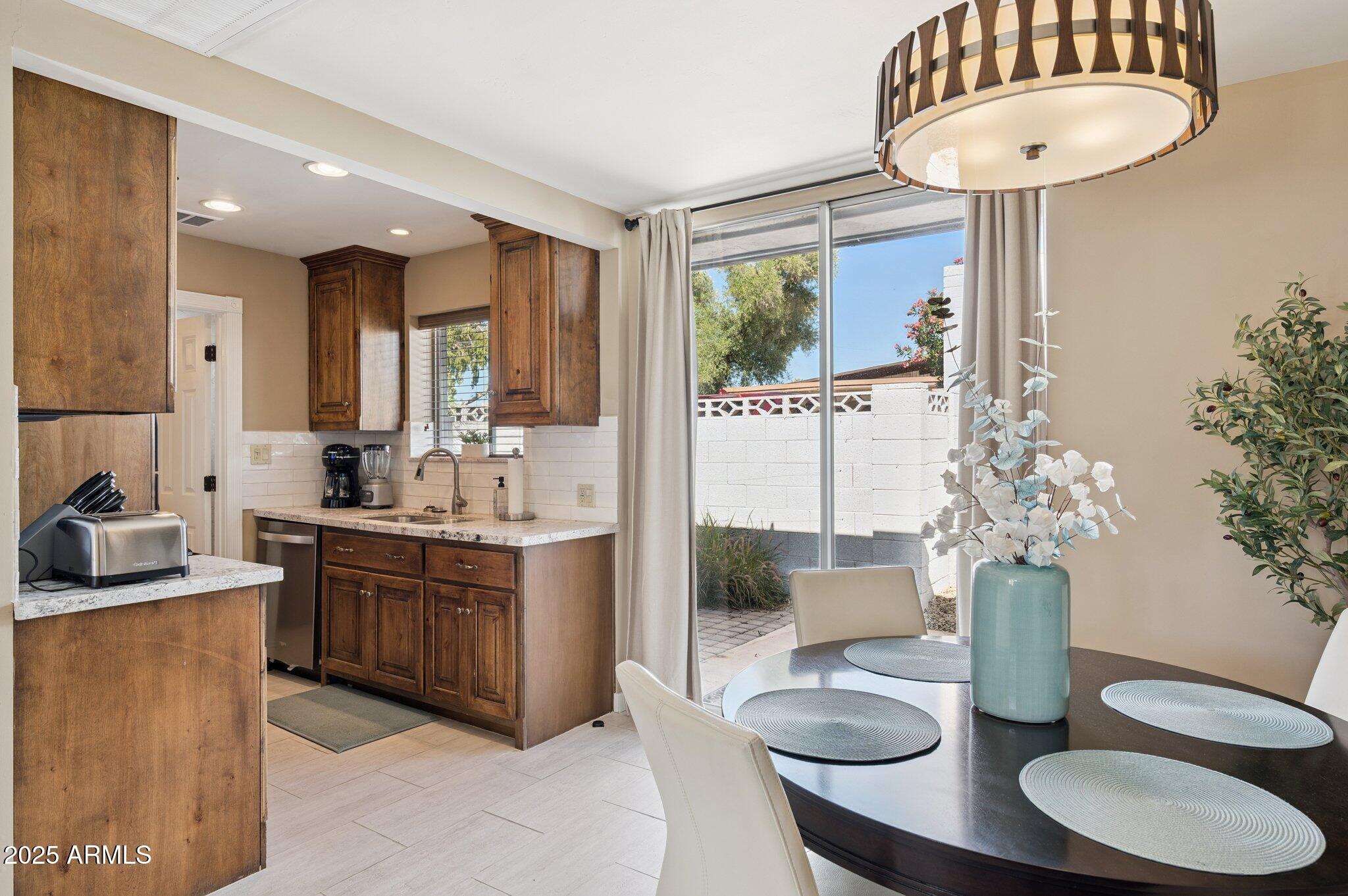 4208 N 38TH Street 2