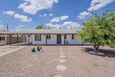 3202 W GLENROSA Avenue Phoenix AZ 85017