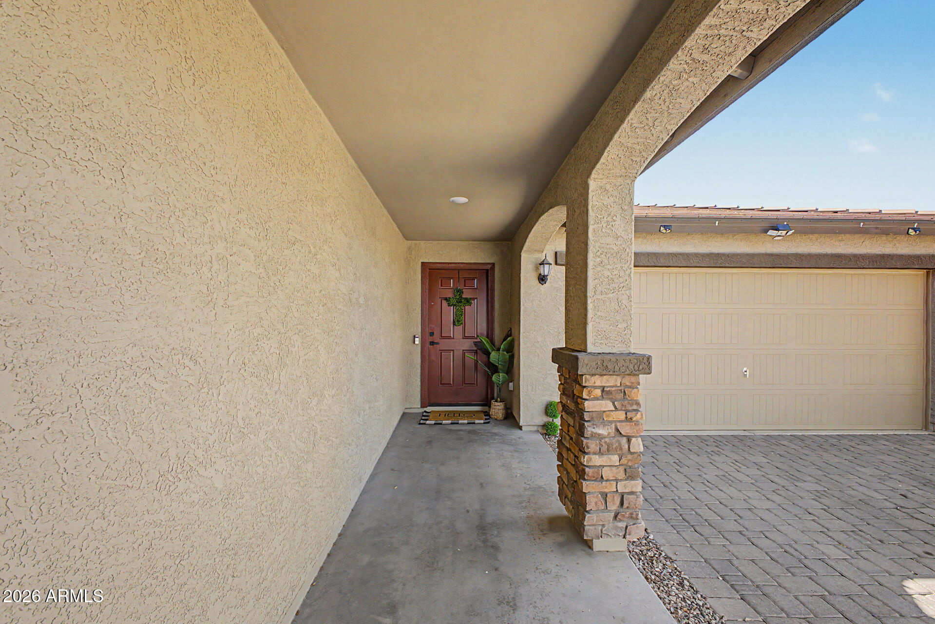 2732 N 154TH Drive