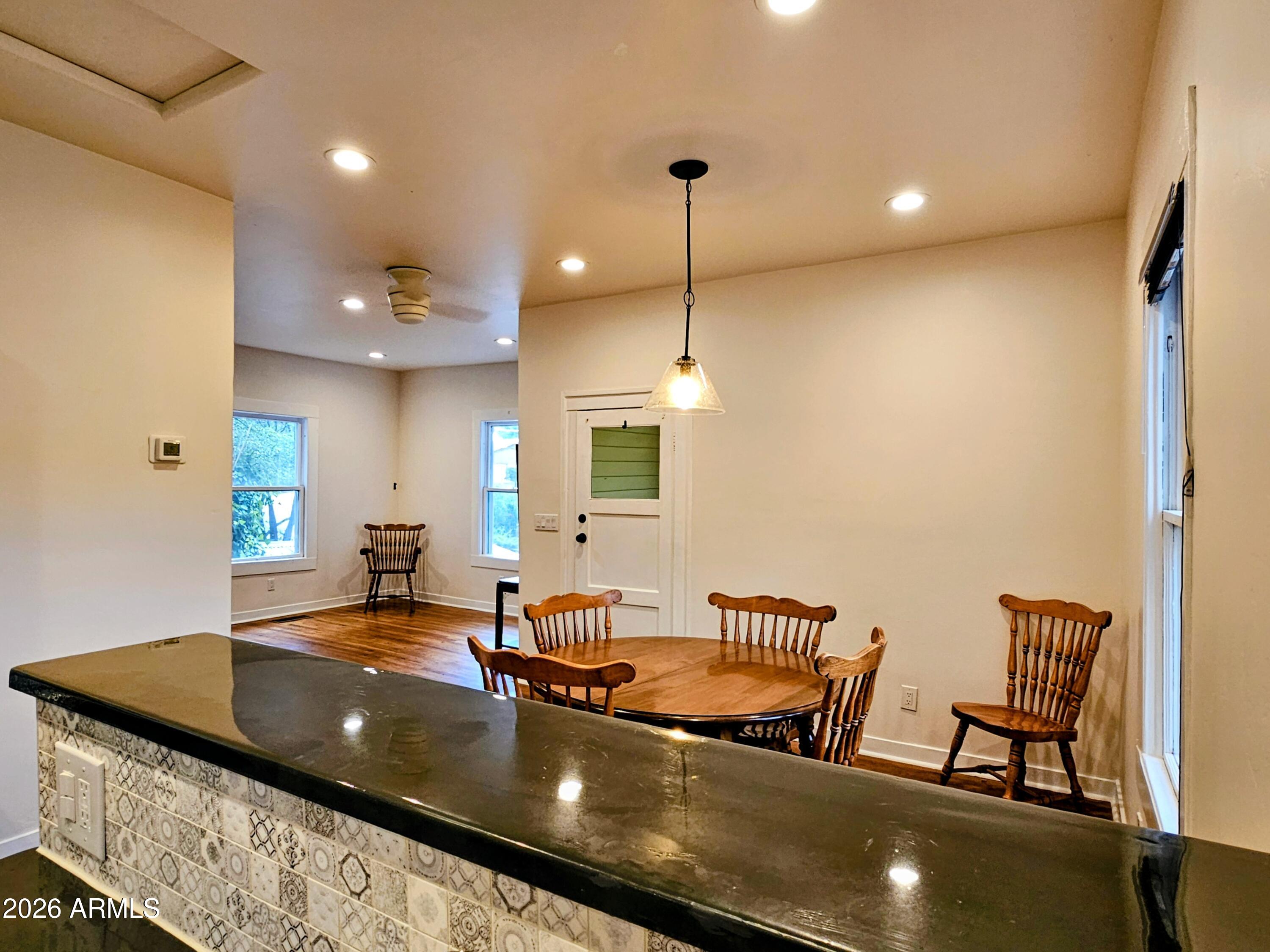 16 WOOD Canyon