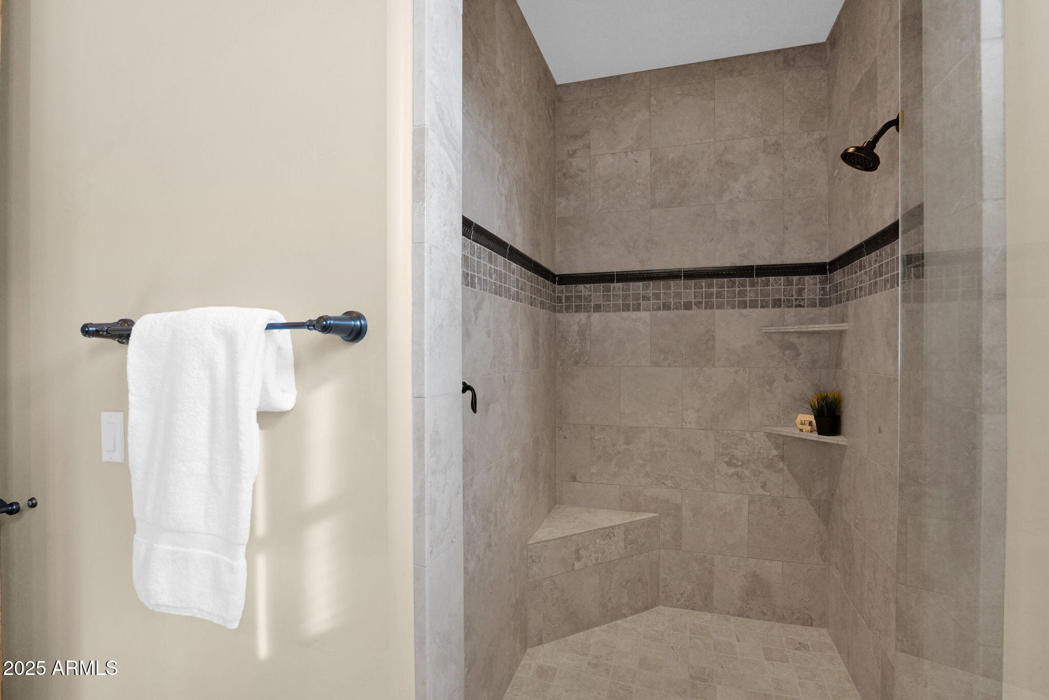 MIRABEL CLUB - Residential