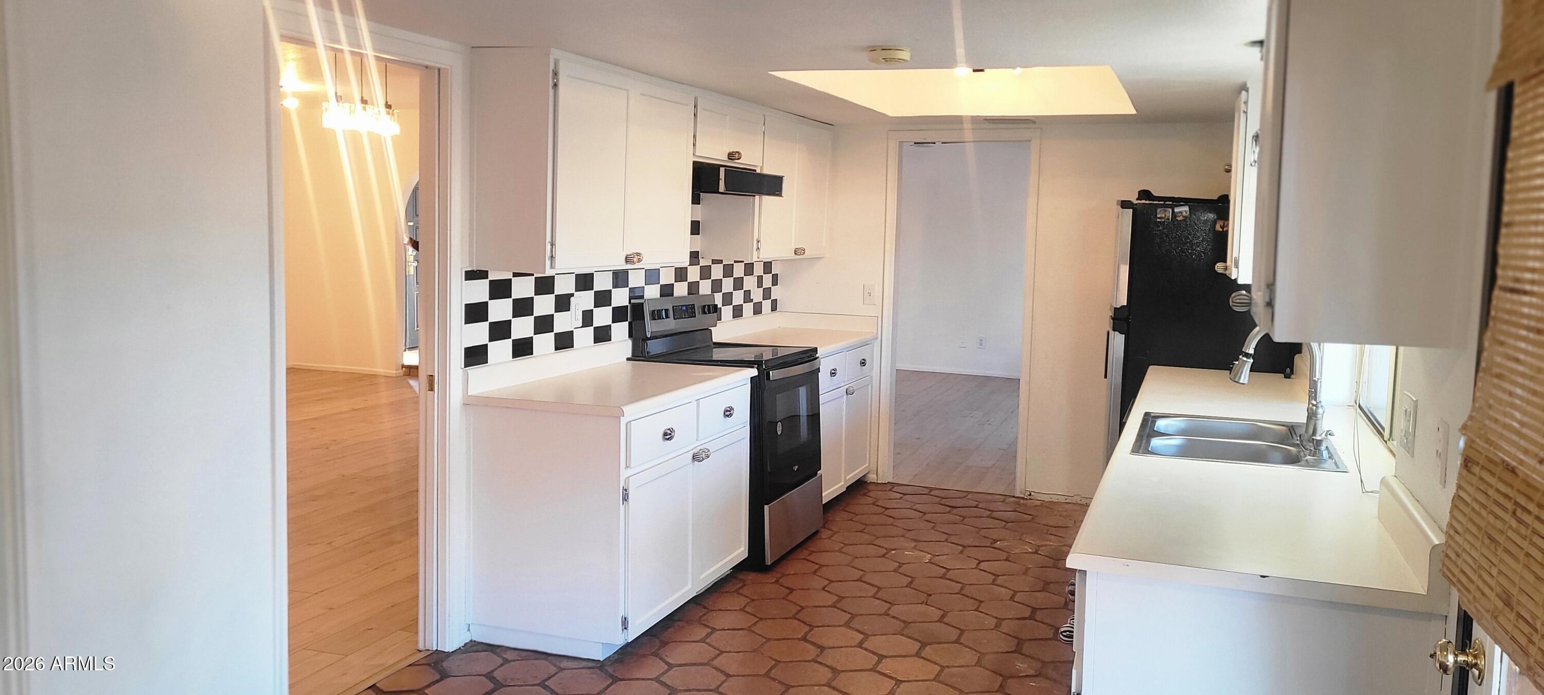 6748 E CAMINO SANTO --