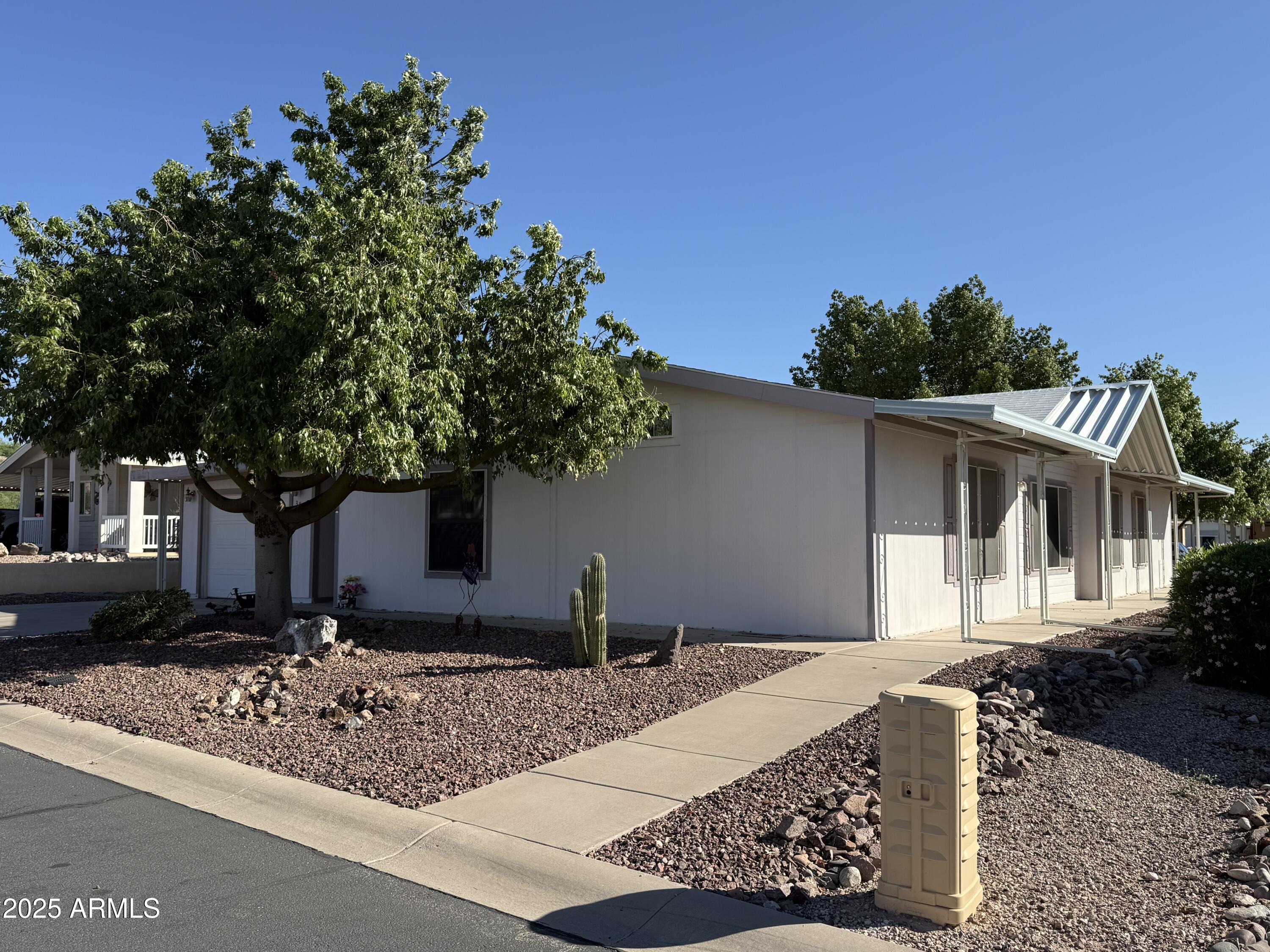 3813 N KANSAS Avenue