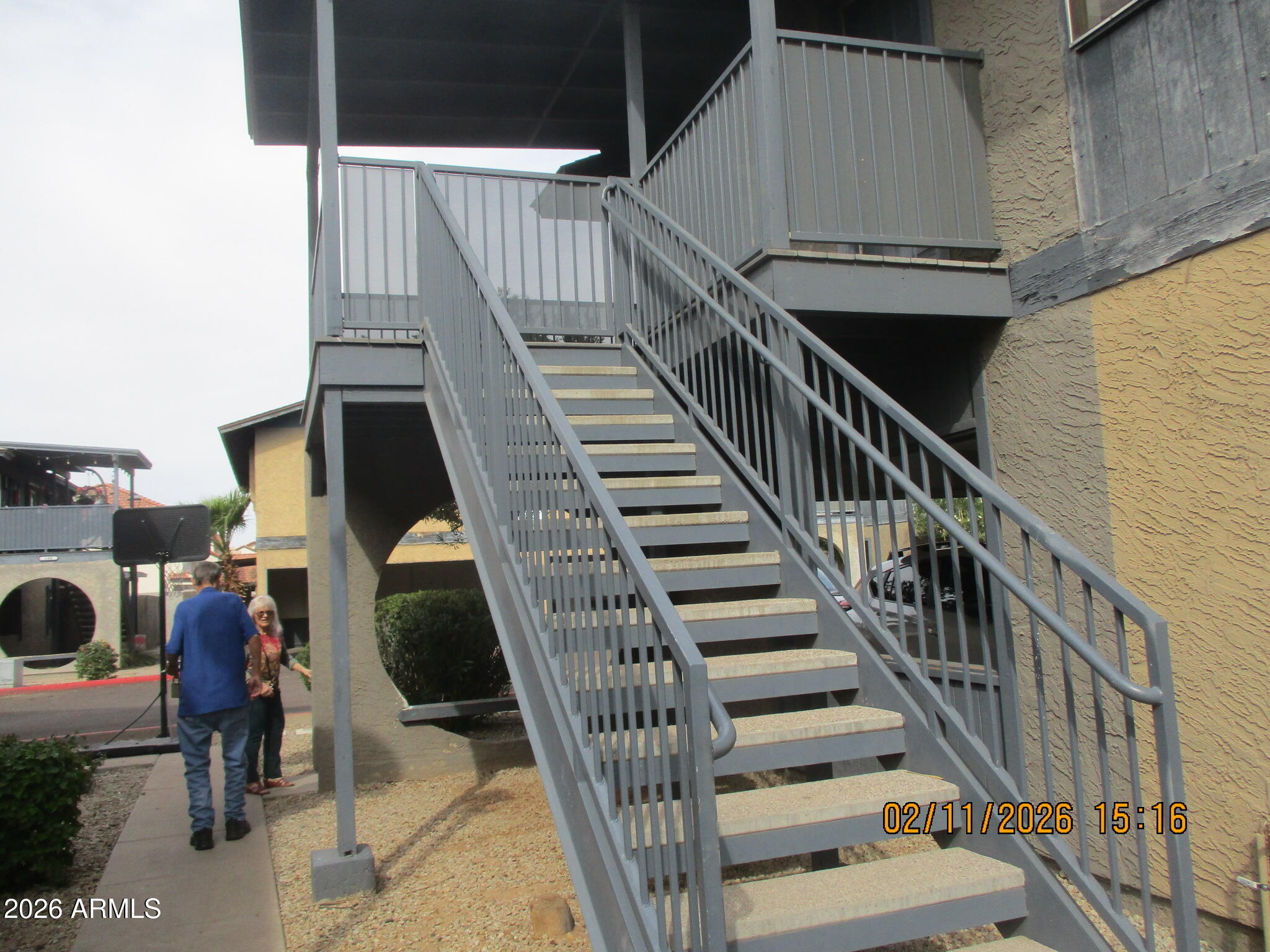 286 W Palomino Drive 128