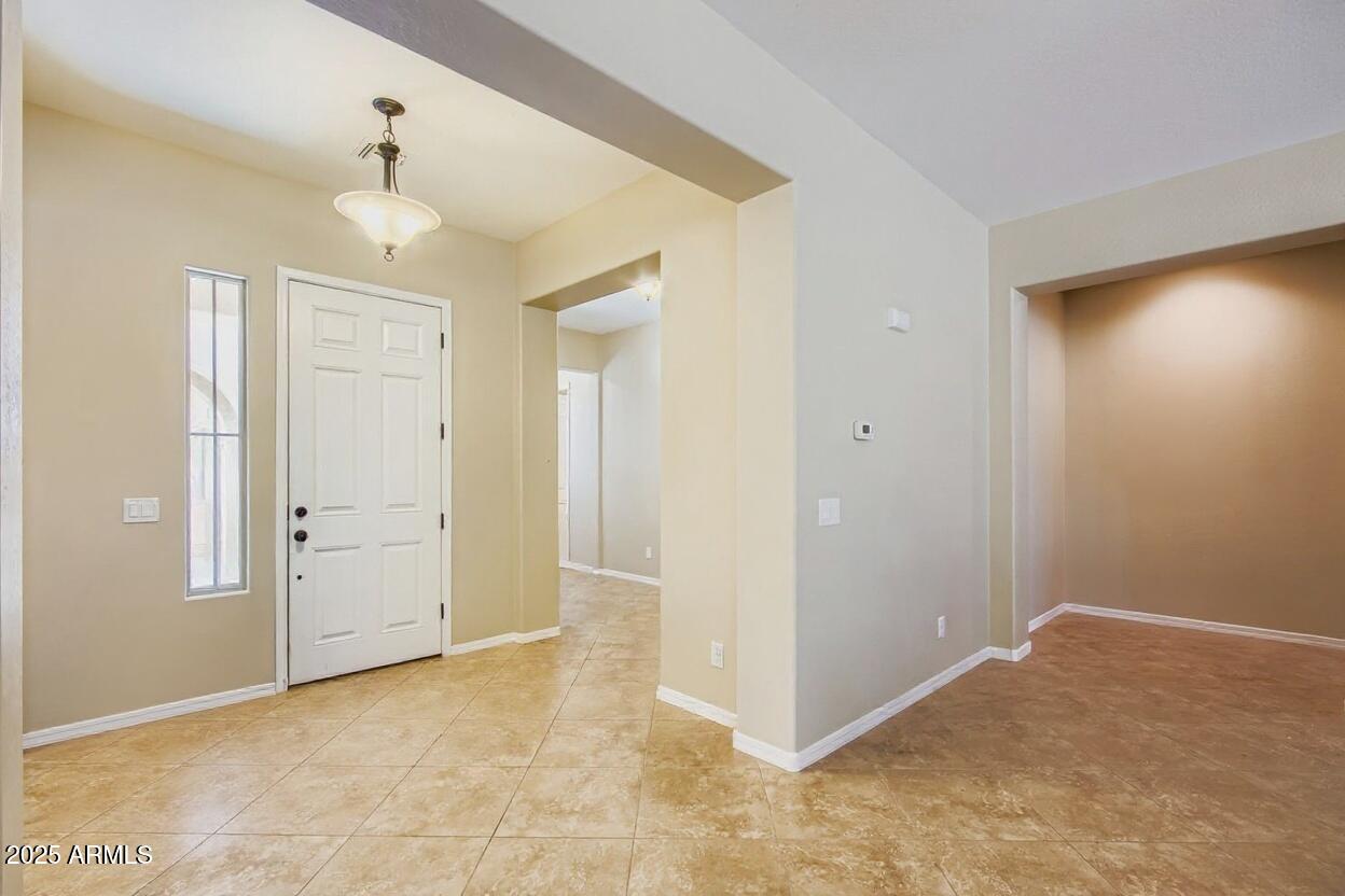 16192 W BERKELEY Road