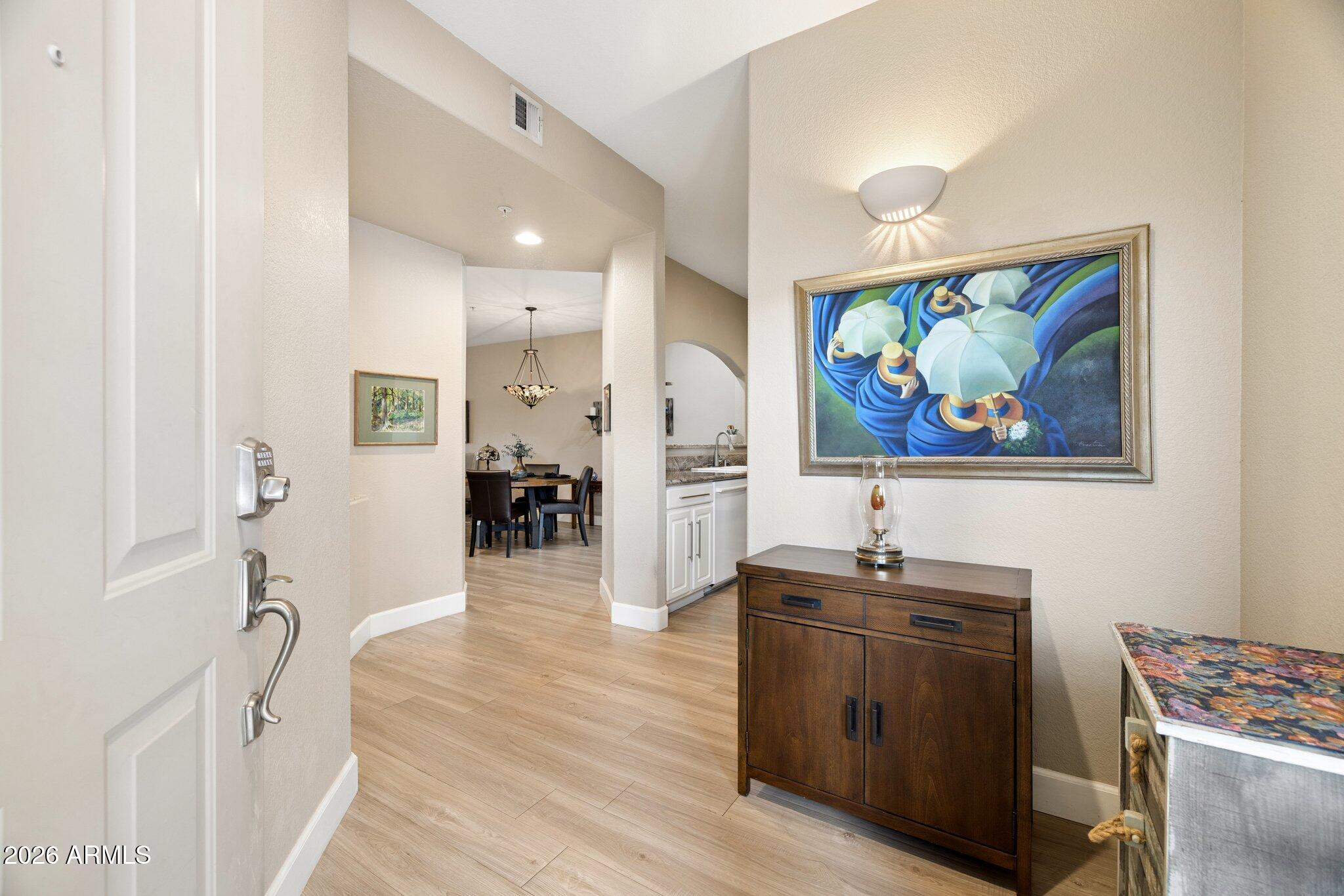 7021 E EARLL Drive 101