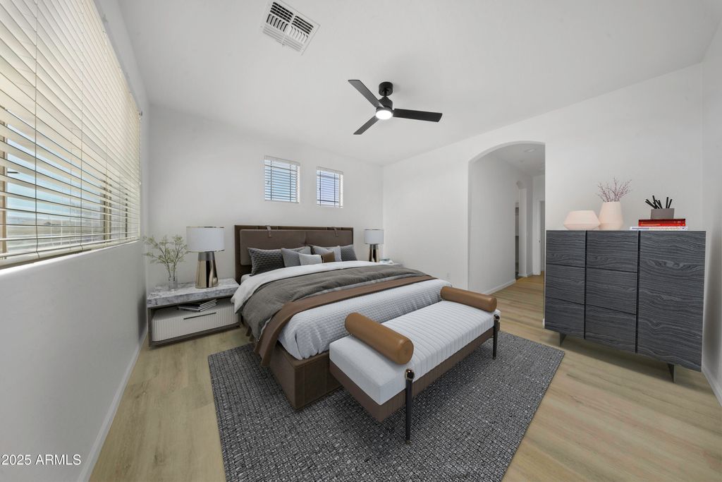 Photo of 42424 N Gavilan Peak Parkway #4104, Anthem, AZ 85086 (MLS # 6906097)