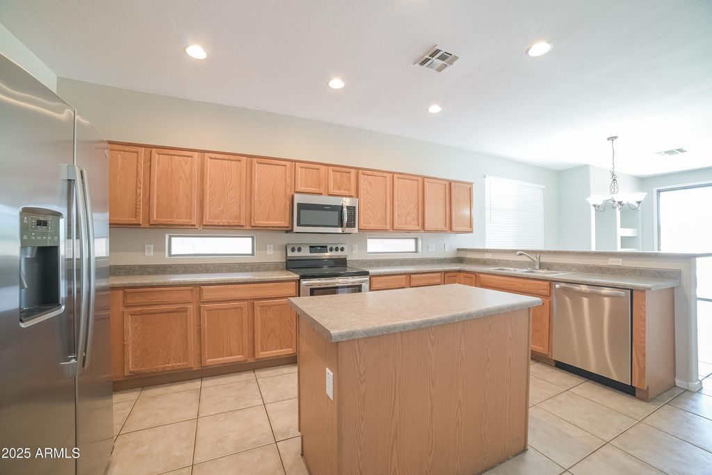 Photo of 3213 N 127th Drive, Avondale, AZ 85392 (MLS # 6937533)