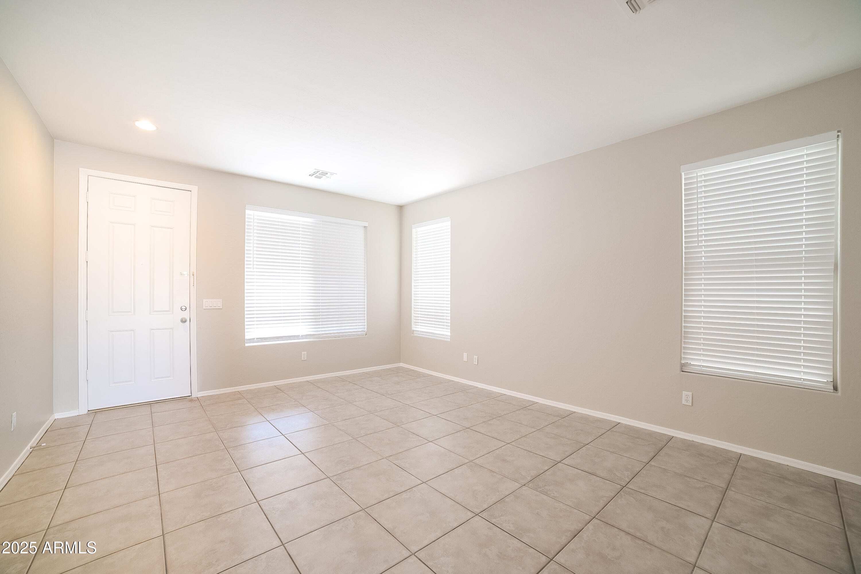 3213 N 127TH Drive