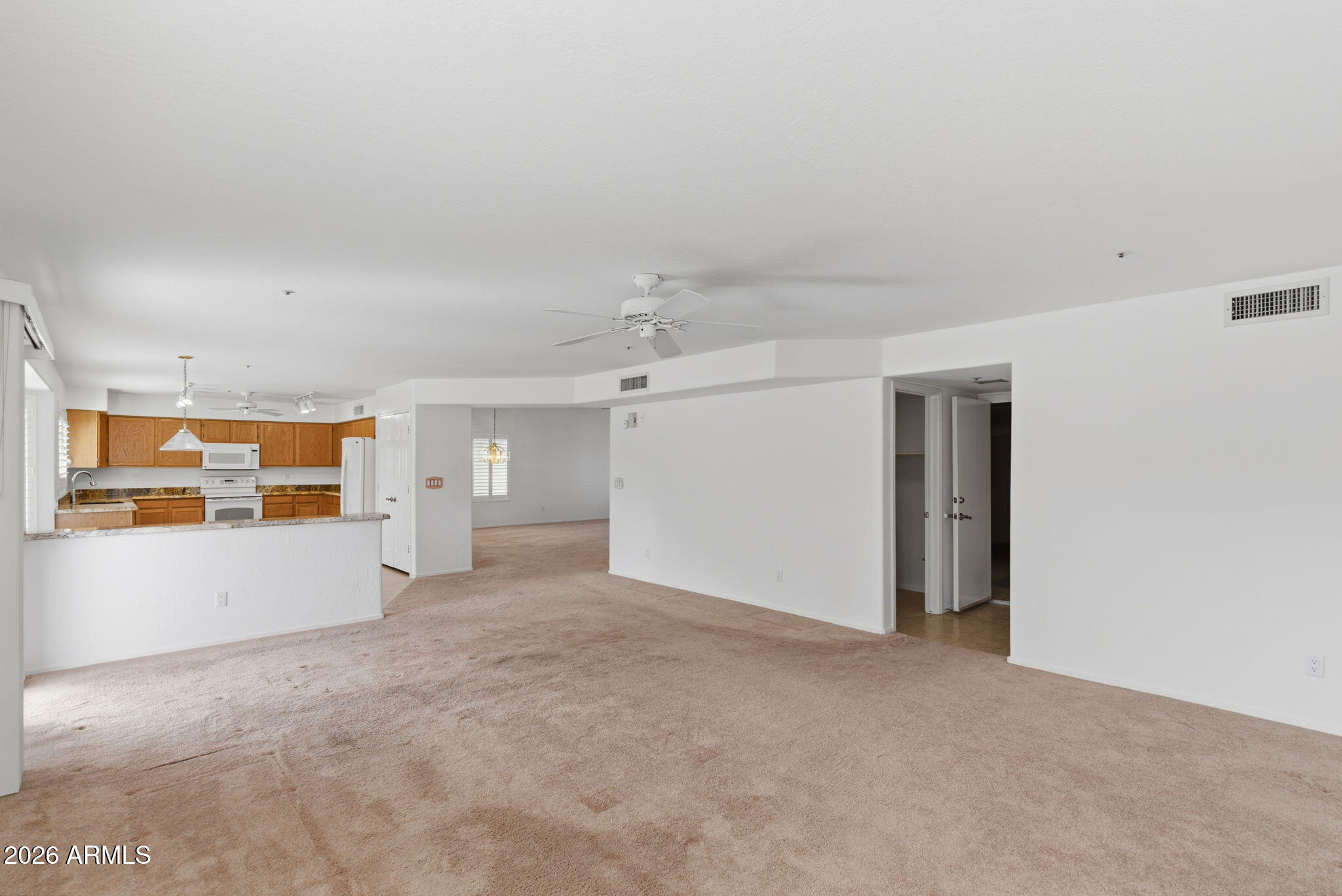 8839 E FLORIADE Drive