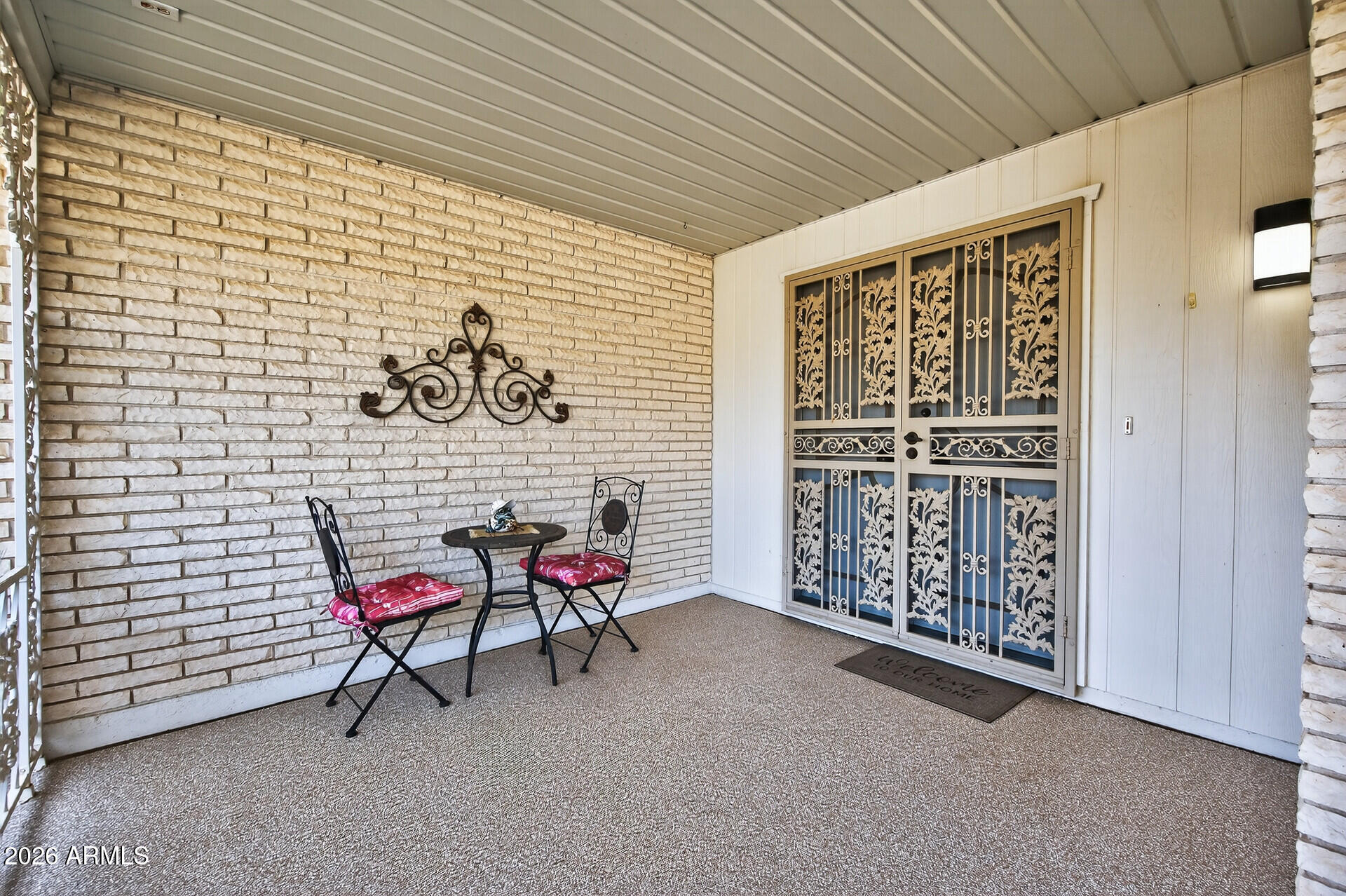 10609 W MISSION Lane