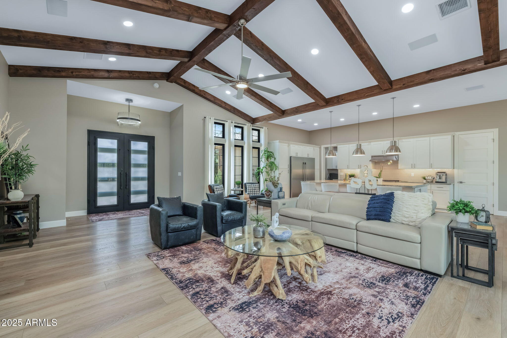 1002 W ROCK SPRINGS Circle