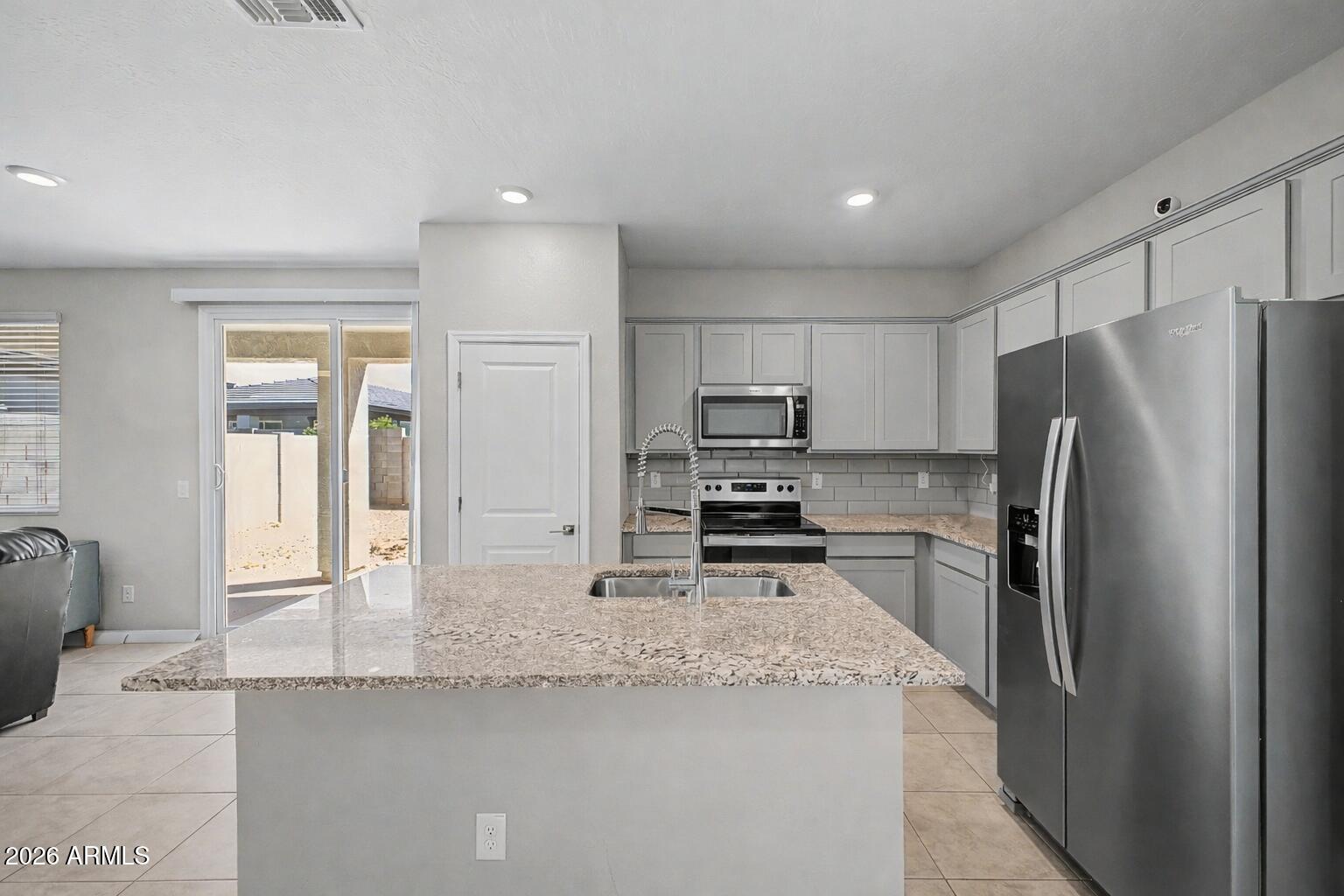 17381 W DALEY Lane W