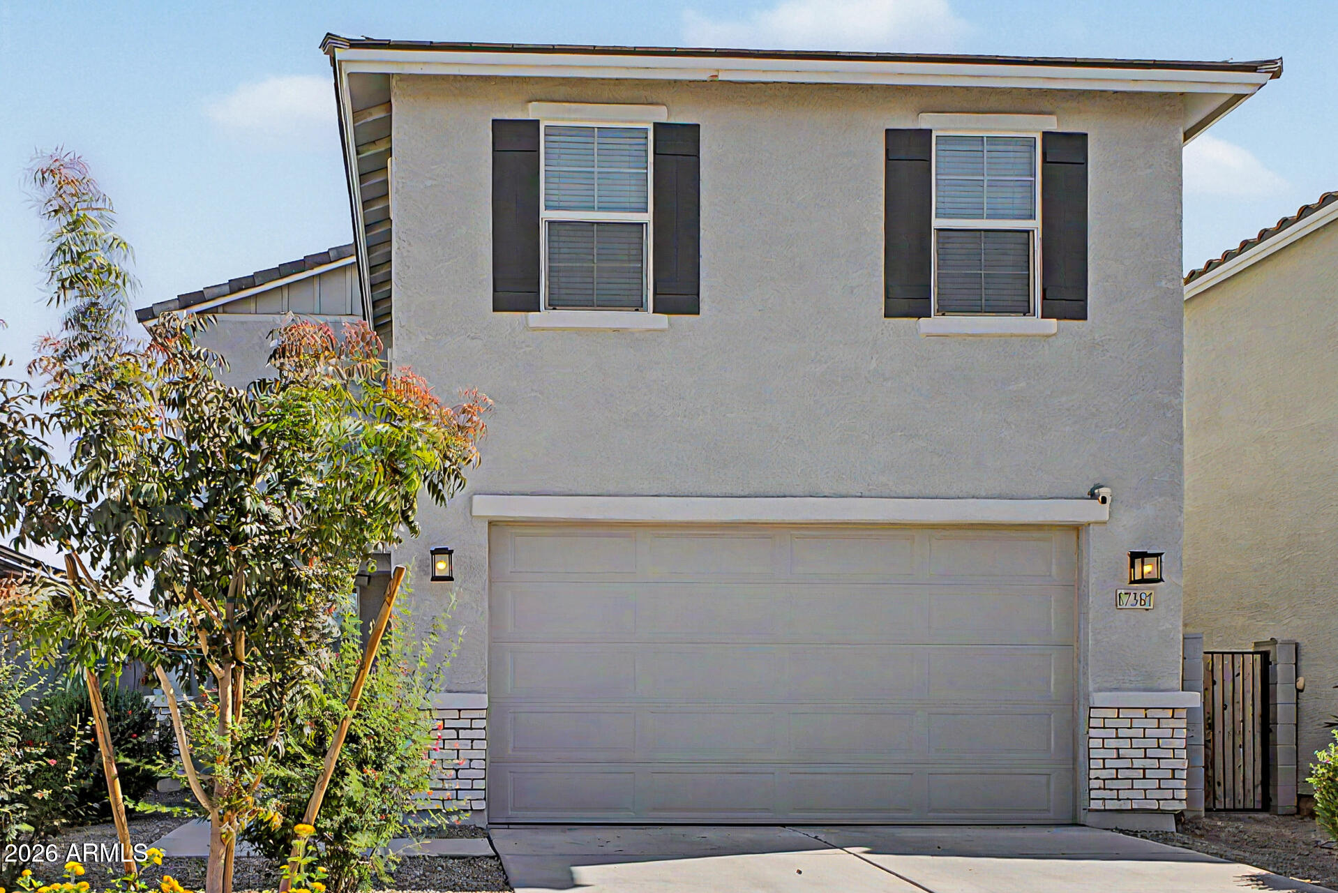 17381 W DALEY Lane W