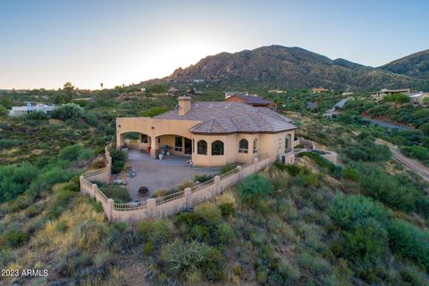 A home in Cave Creek