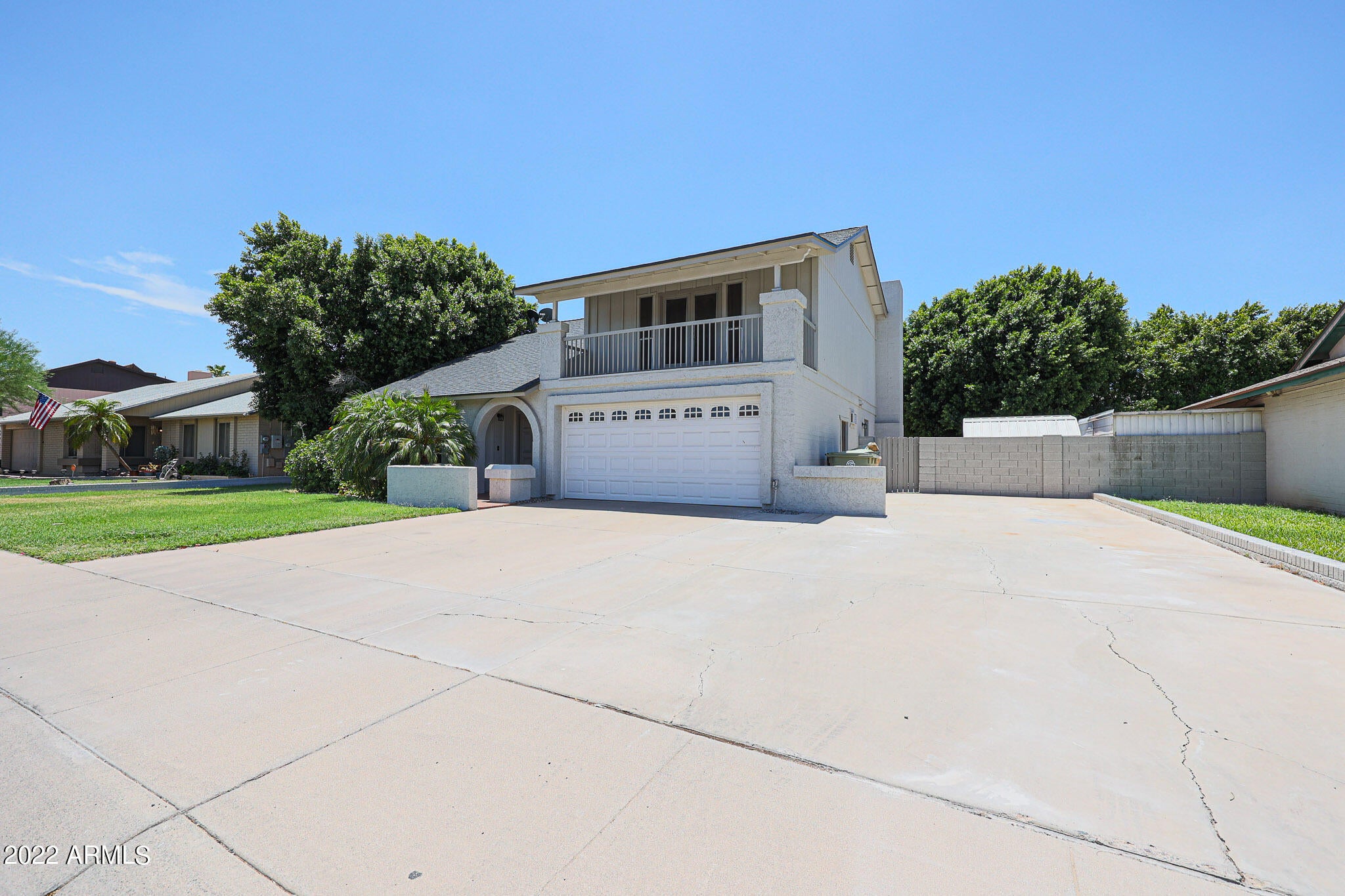 6207 W RIVIERA Drive